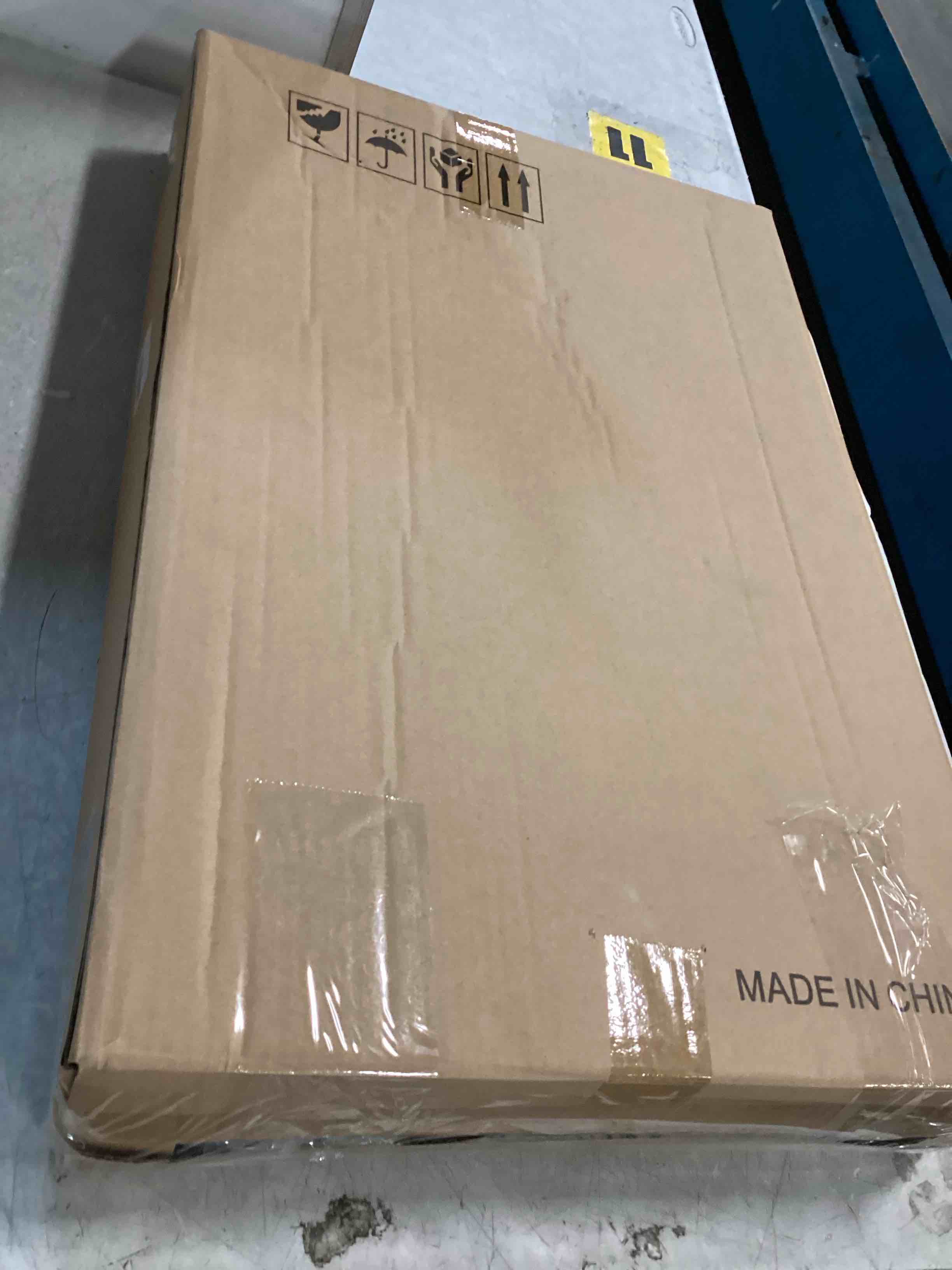 https://s3.amazonaws.com/lotting-images-prod/bidfta/_1745324338142.jpeg