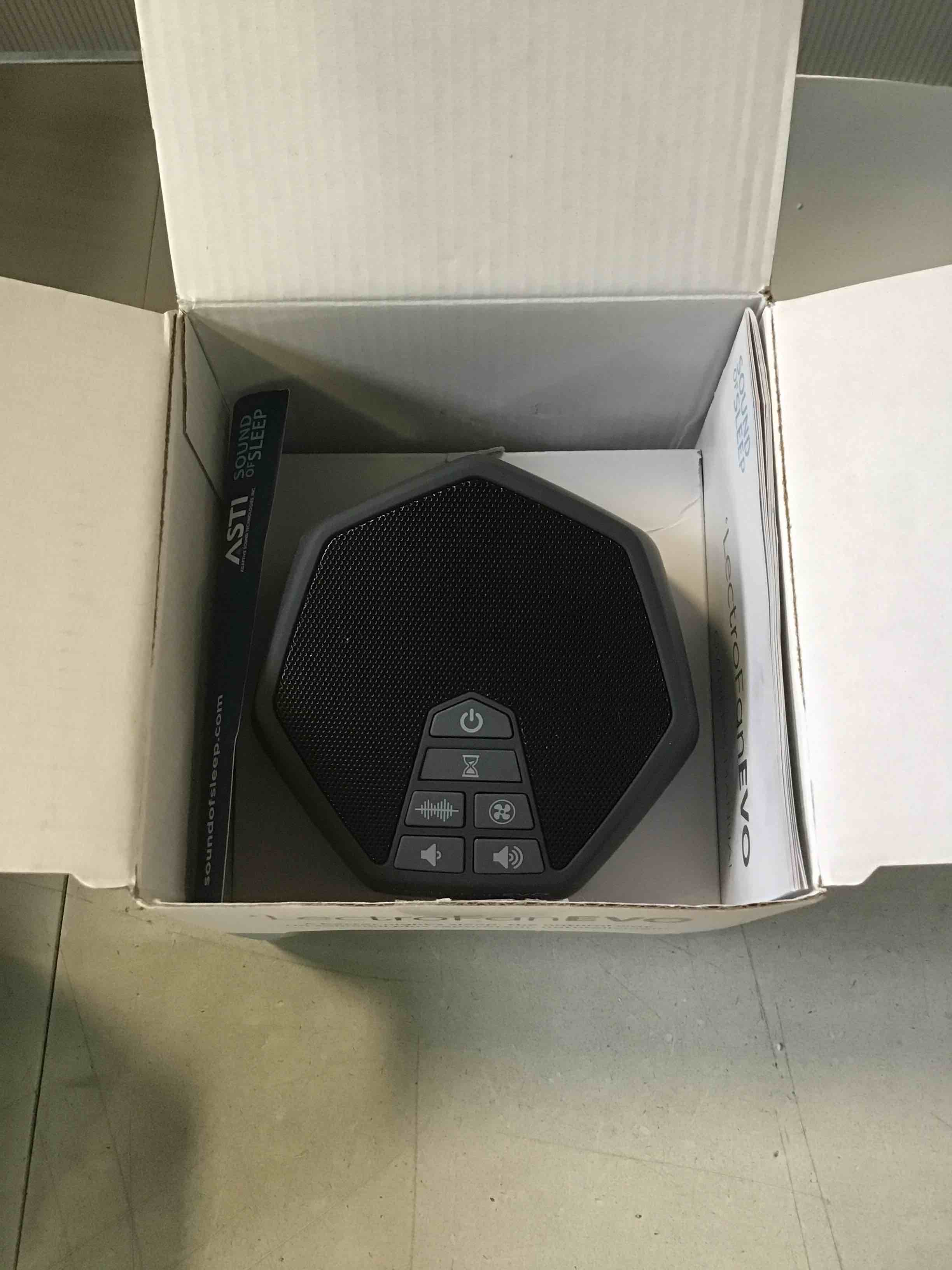 https://s3.amazonaws.com/lotting-images-prod/bidfta/_1745521775118.jpeg