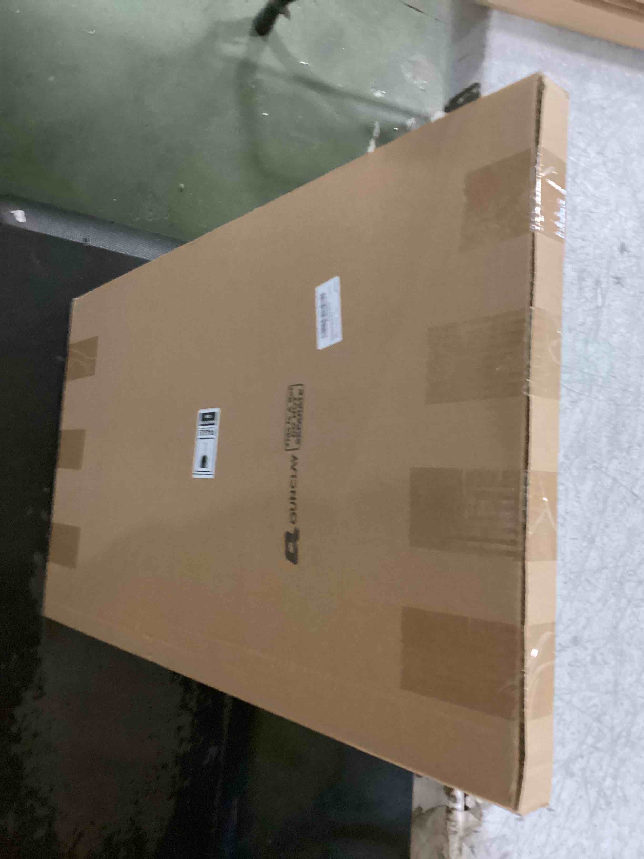 https://s3.amazonaws.com/lotting-images-prod/bidfta/_1745583031493.jpeg