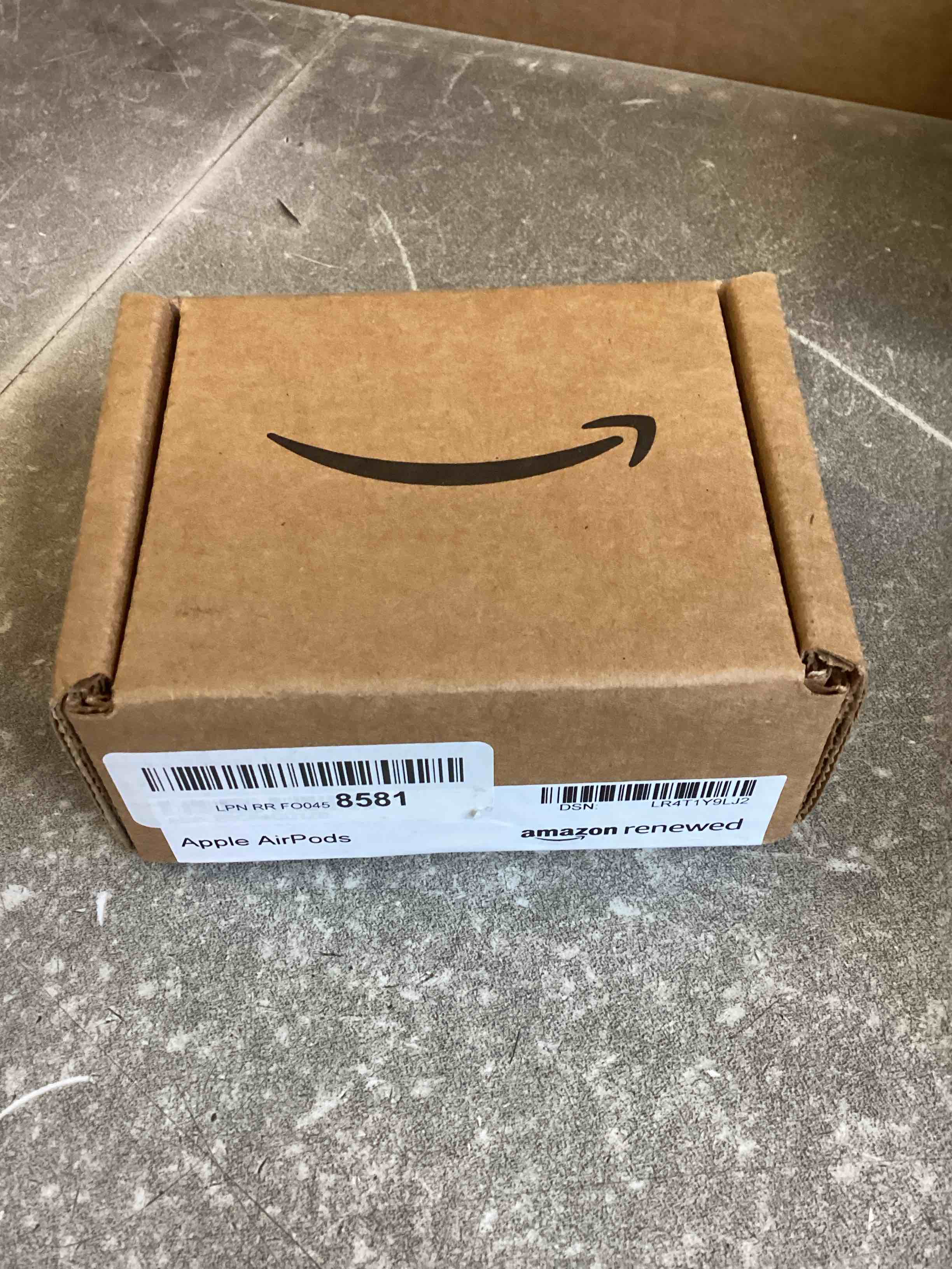 https://s3.amazonaws.com/lotting-images-prod/bidfta/_1746015652739.jpeg