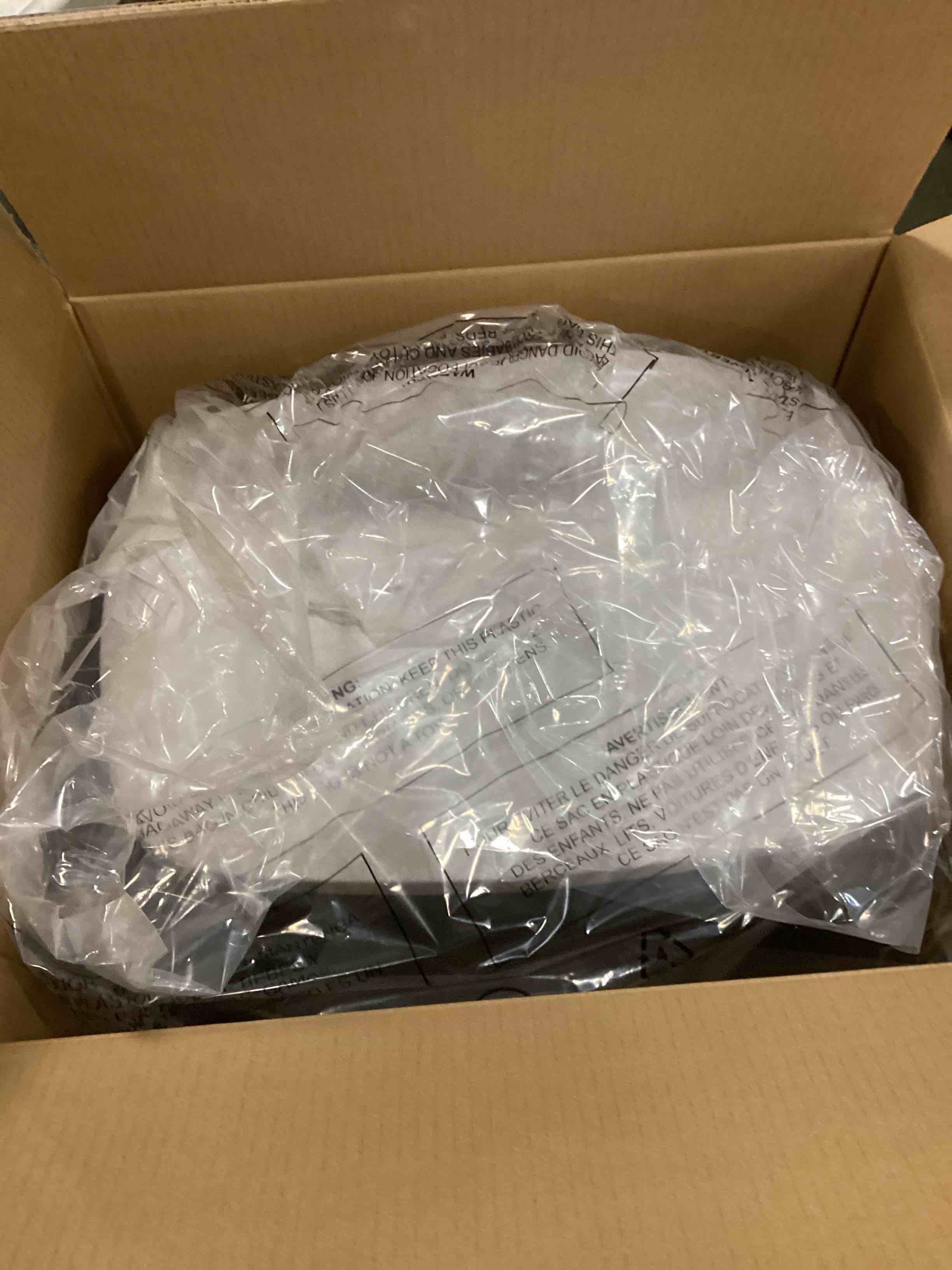 https://s3.amazonaws.com/lotting-images-prod/bidfta/_1746103470709.jpeg
