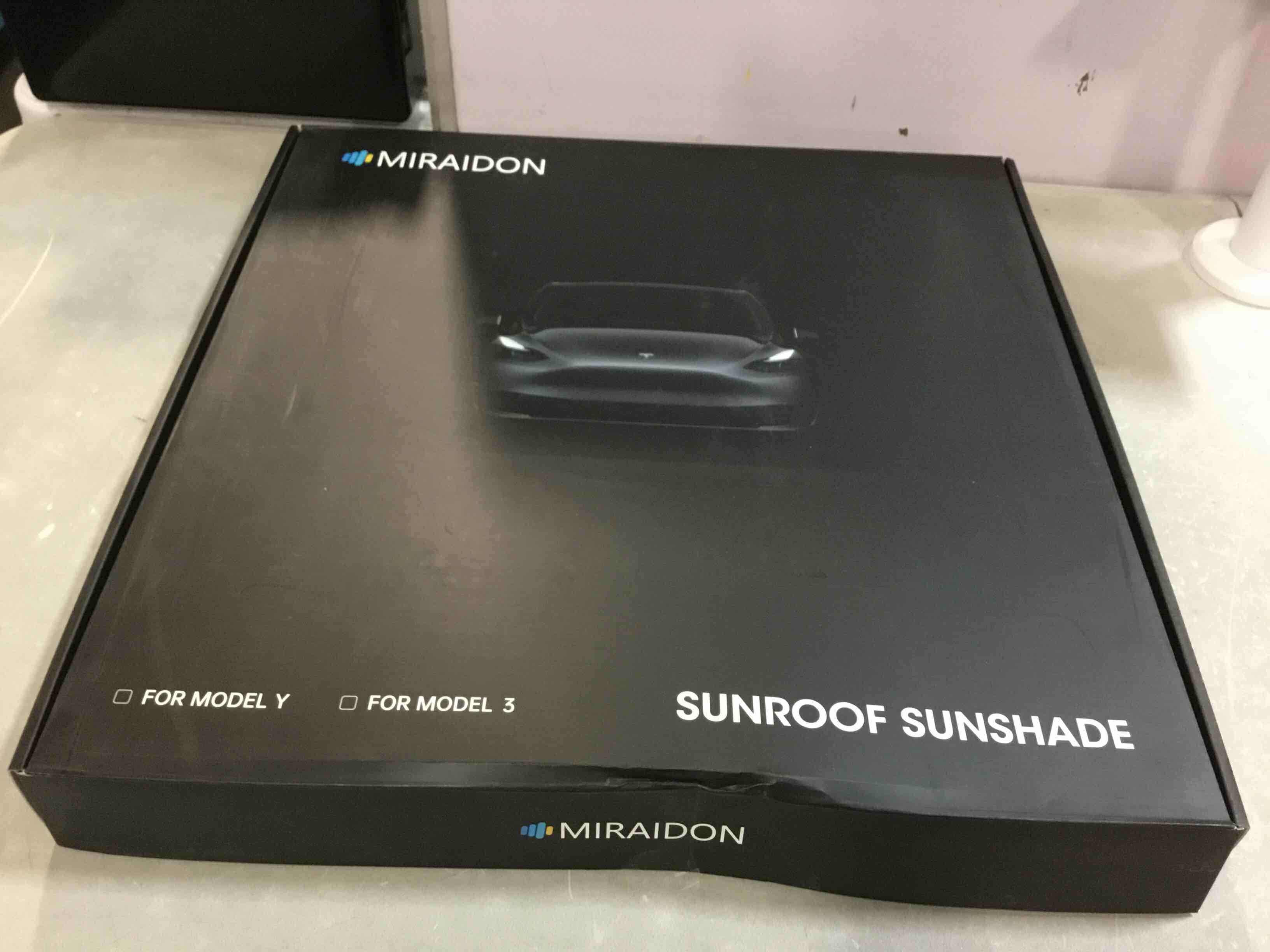 https://s3.amazonaws.com/lotting-images-prod/bidfta/_1746104598563.jpeg