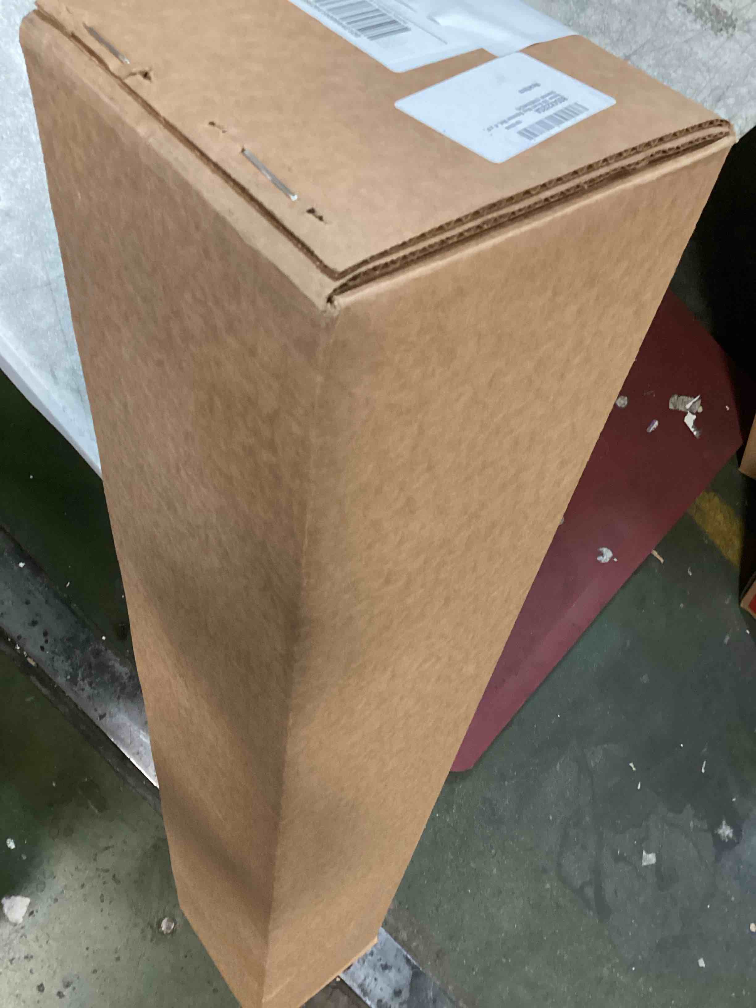 https://s3.amazonaws.com/lotting-images-prod/bidfta/_1746104901746.jpeg