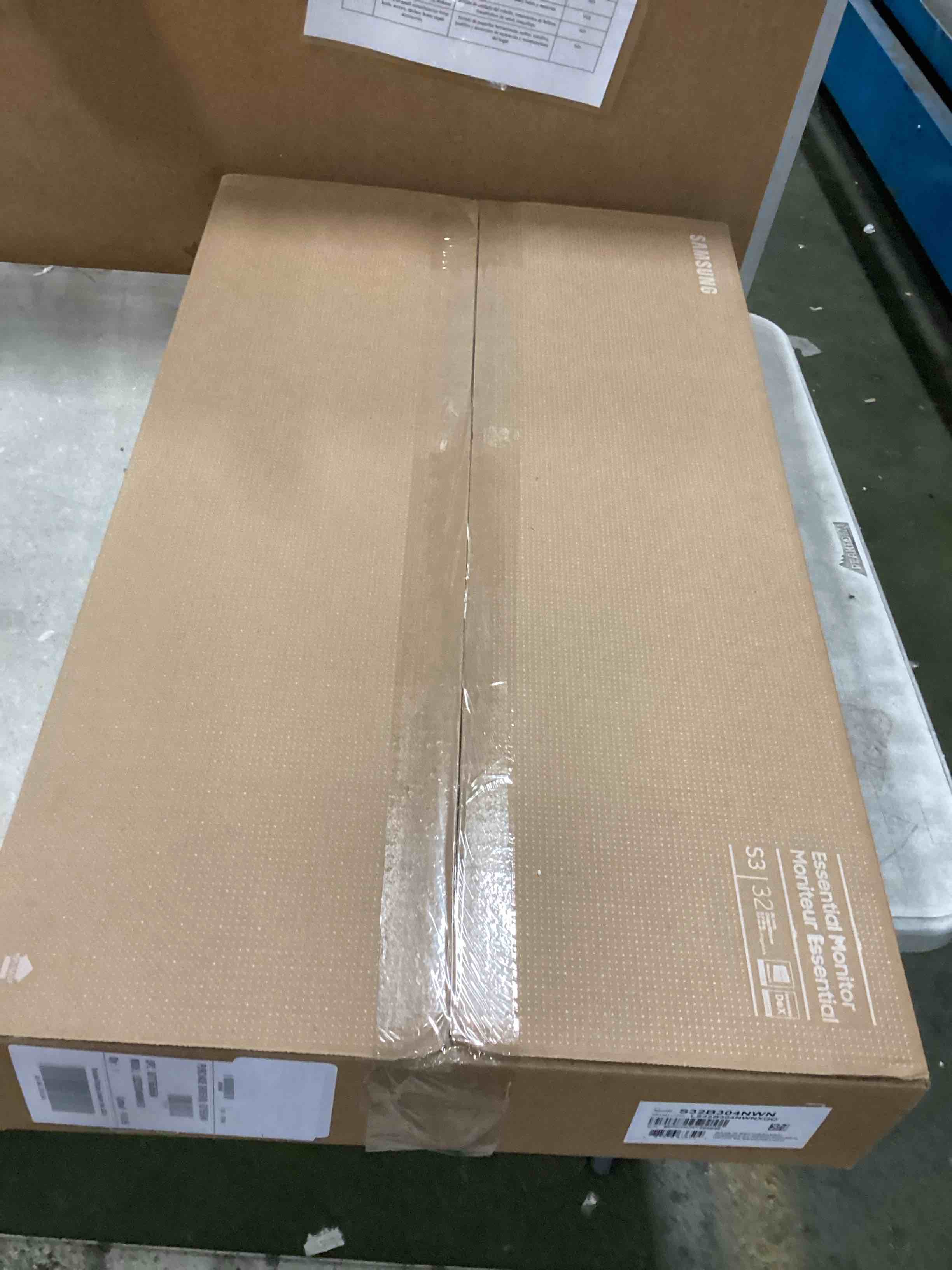 https://s3.amazonaws.com/lotting-images-prod/bidfta/_1746124114155.jpeg