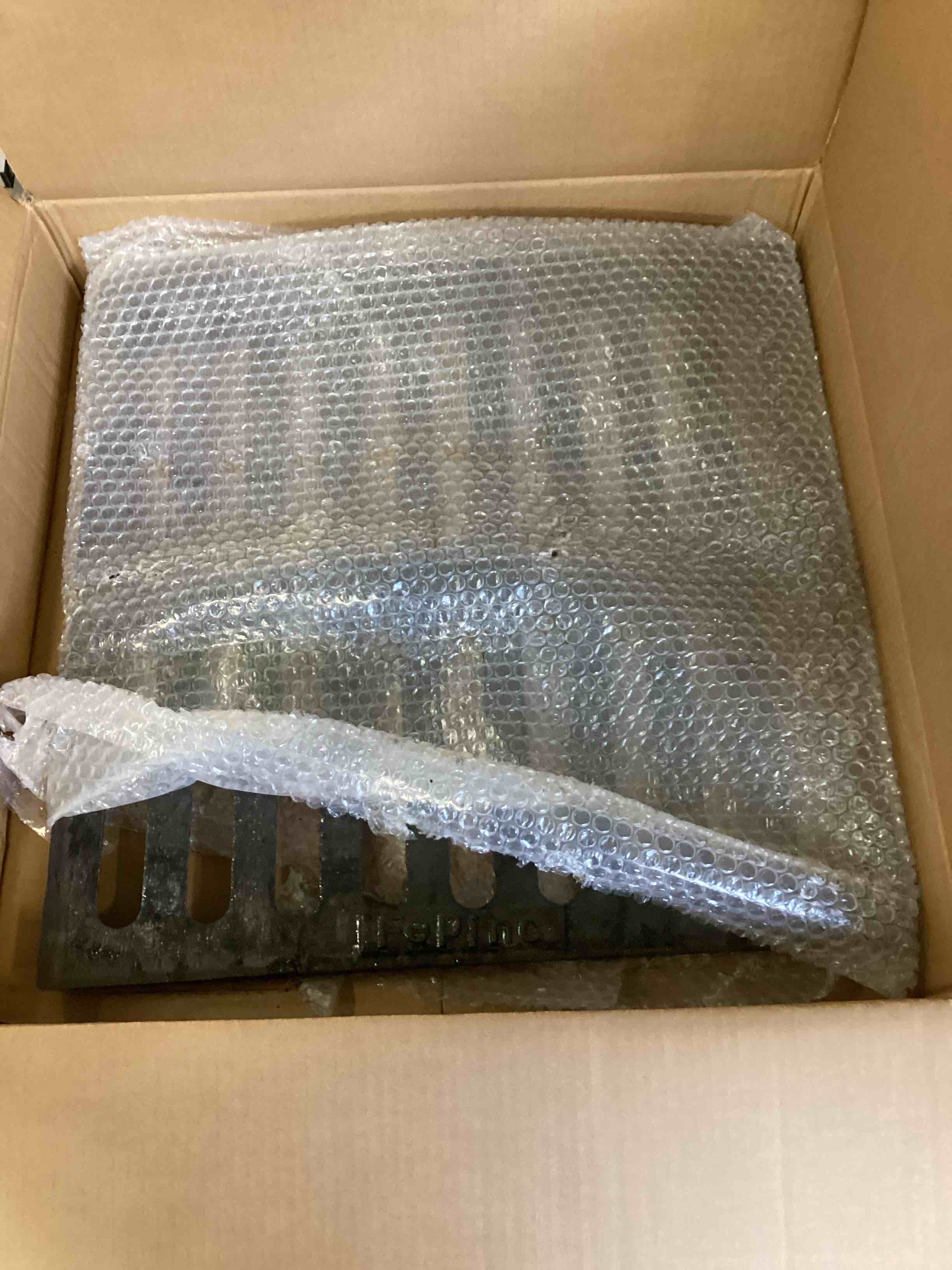 https://s3.amazonaws.com/lotting-images-prod/bidfta/_1746452806582.jpeg