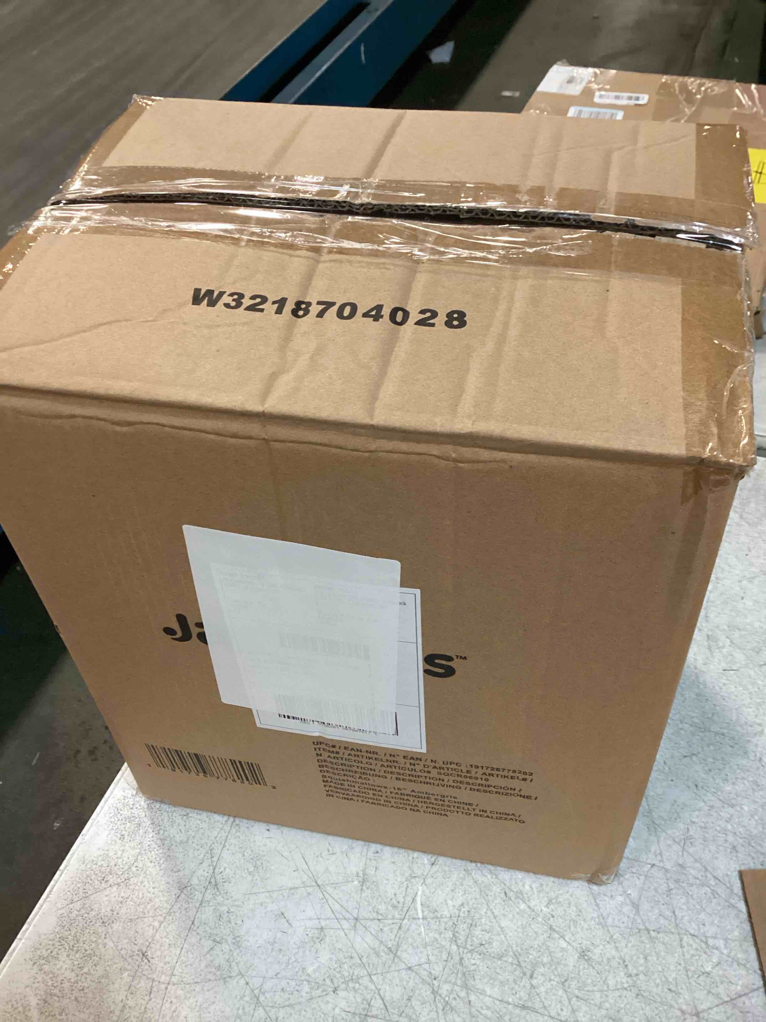 https://s3.amazonaws.com/lotting-images-prod/bidfta/_1746469738246.jpeg