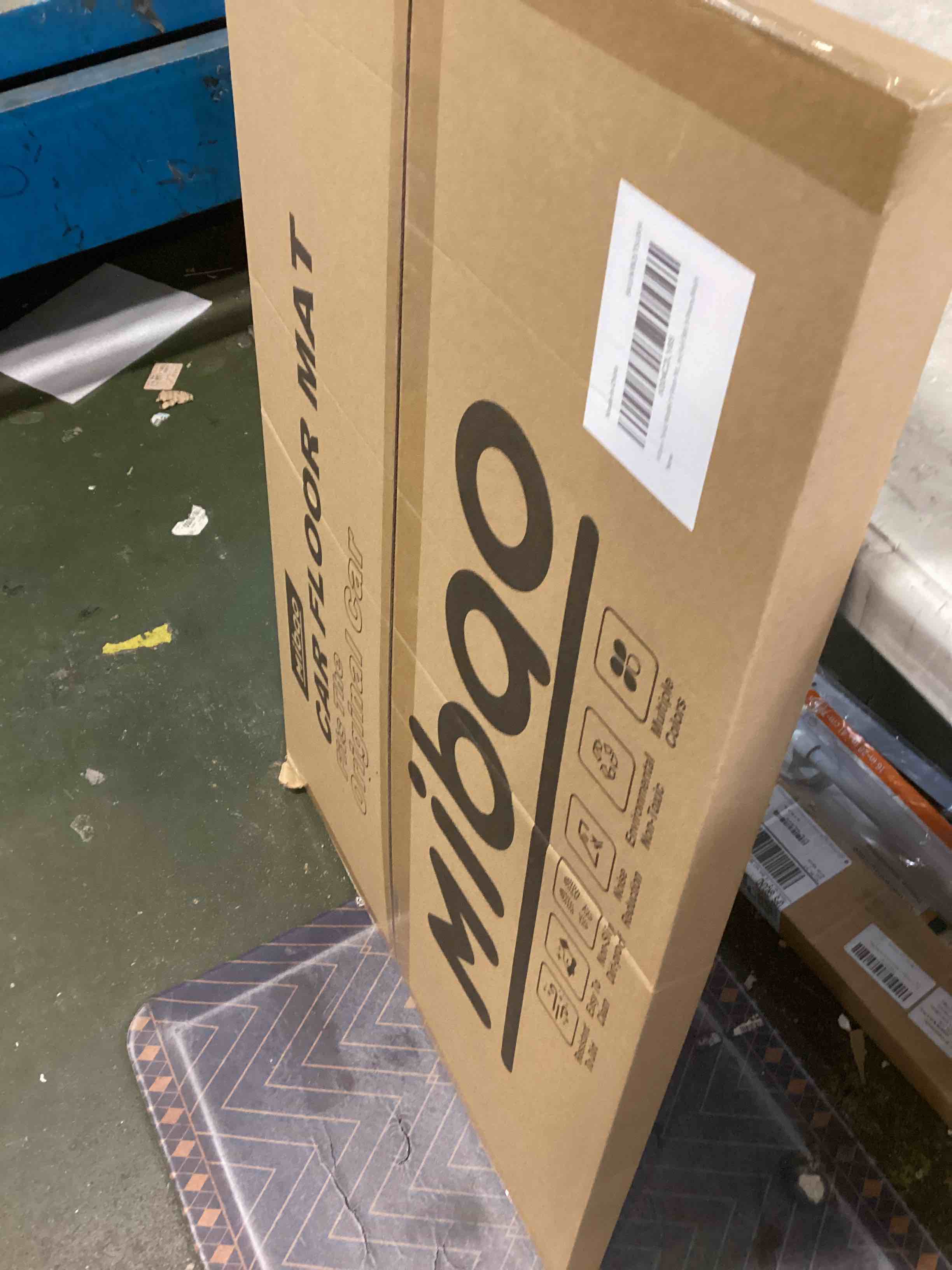 https://s3.amazonaws.com/lotting-images-prod/bidfta/_1746471472580.jpeg