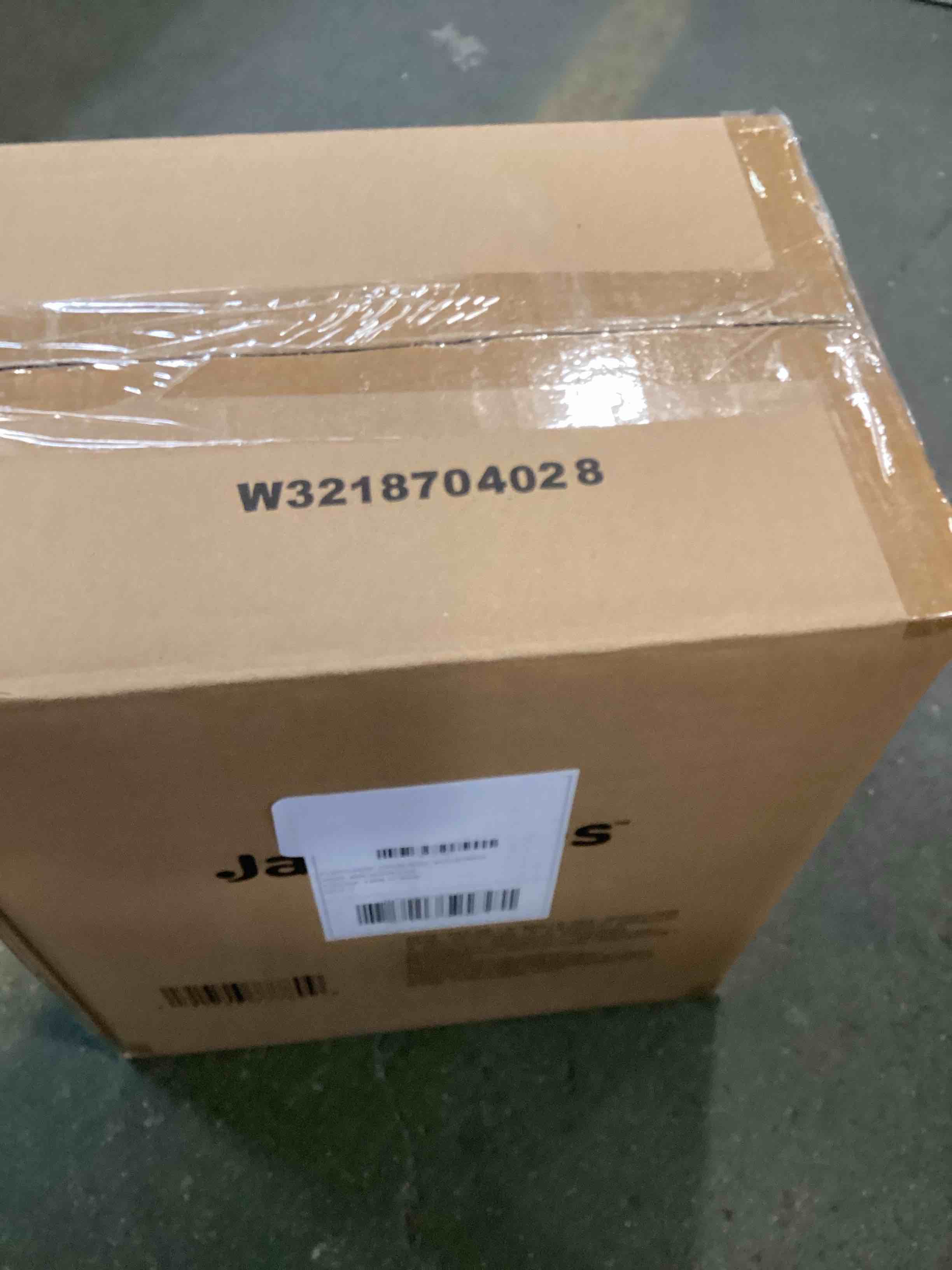 https://s3.amazonaws.com/lotting-images-prod/bidfta/_1746562042624.jpeg