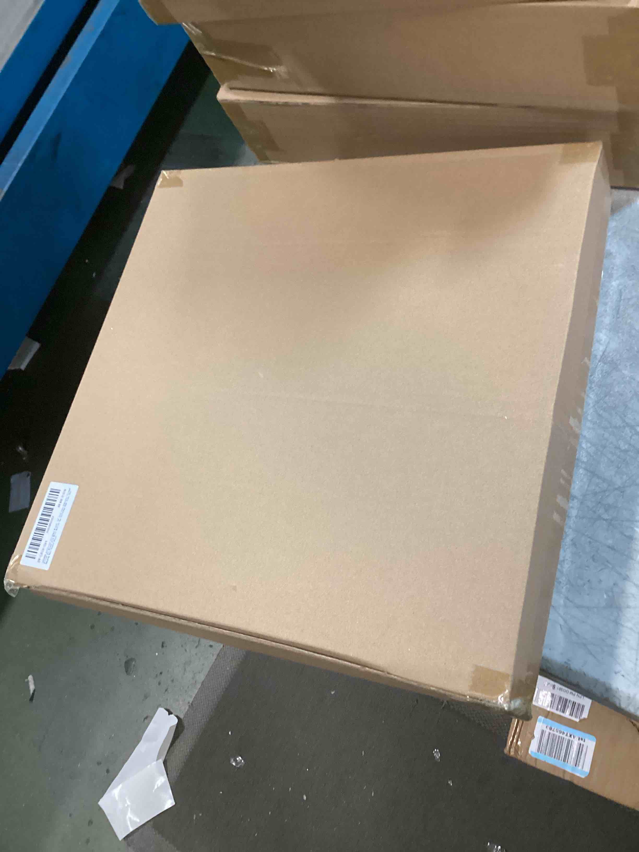 https://s3.amazonaws.com/lotting-images-prod/bidfta/_1747661359396.jpeg
