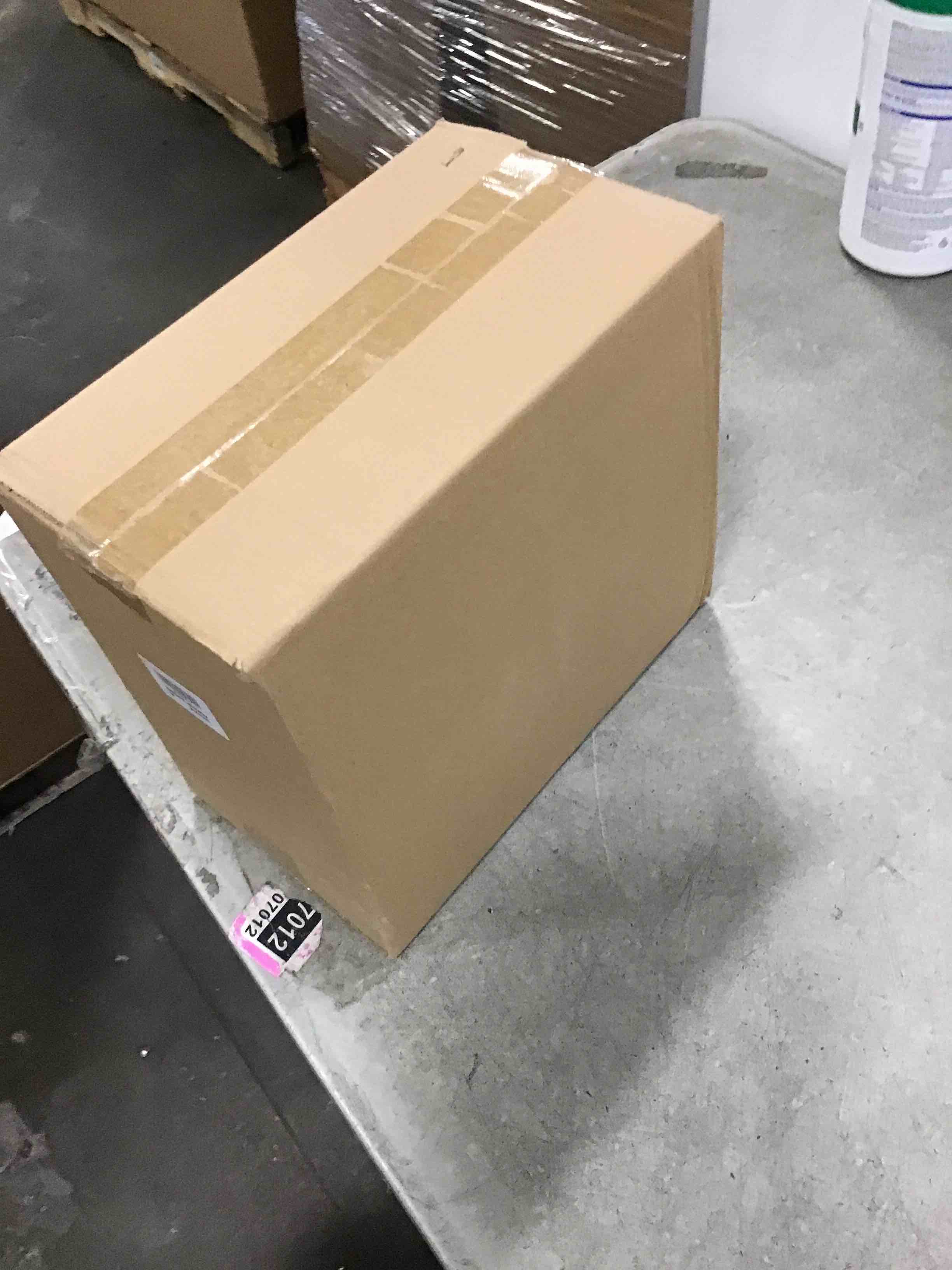 https://s3.amazonaws.com/lotting-images-prod/bidfta/_1747920935793.jpeg