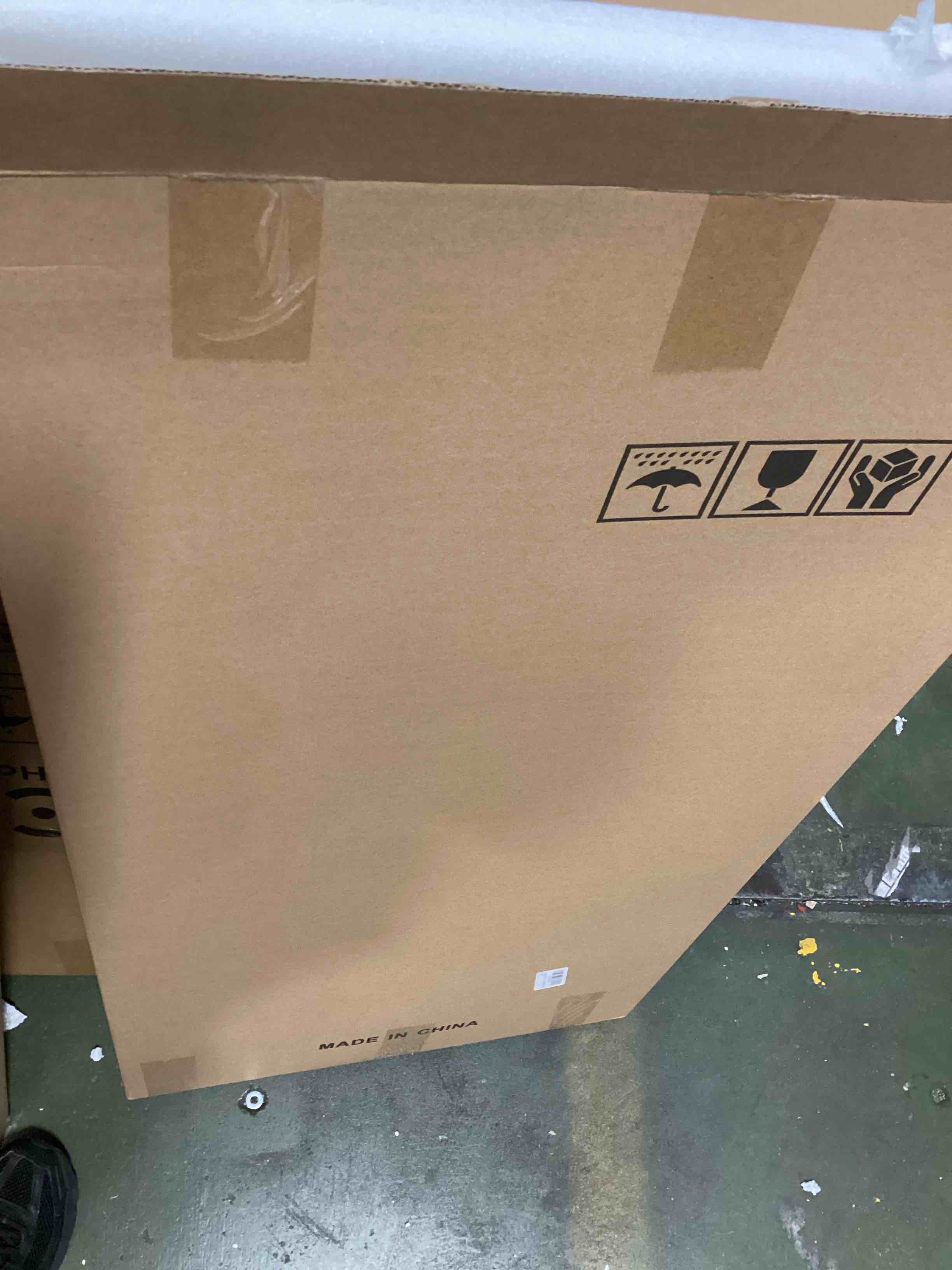 https://s3.amazonaws.com/lotting-images-prod/bidfta/_1748028243205.jpeg