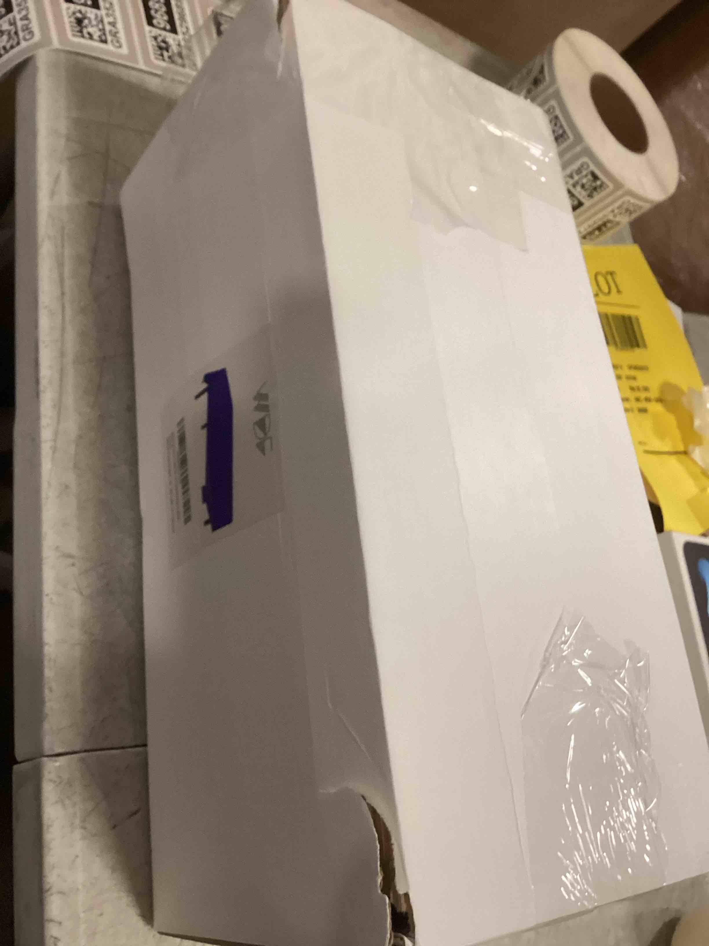 https://s3.amazonaws.com/lotting-images-prod/bidfta/_1749144348594.jpeg