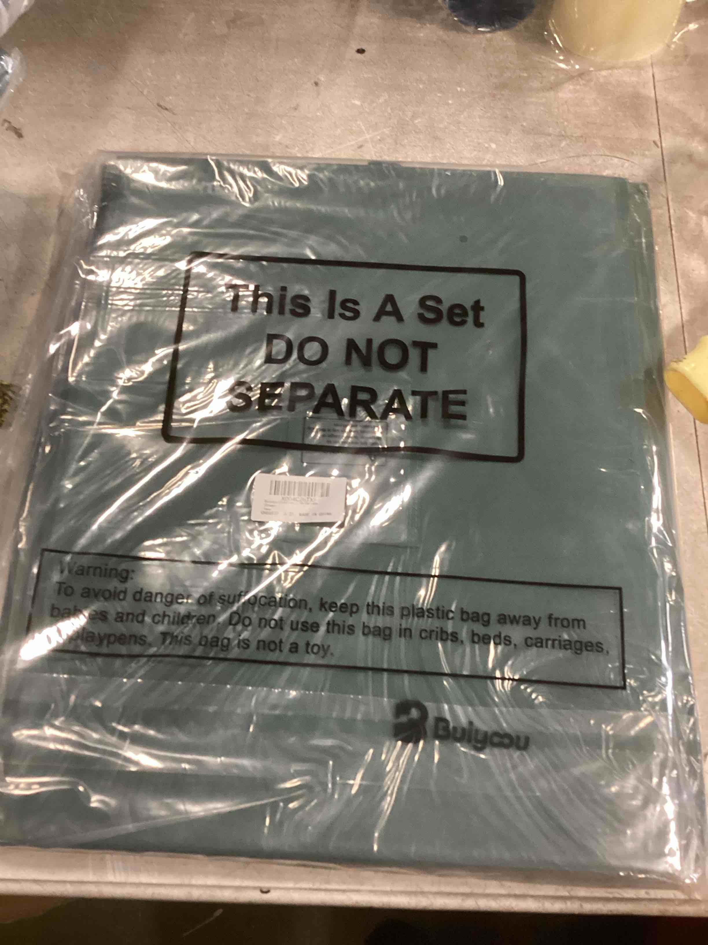 https://s3.amazonaws.com/lotting-images-prod/bidfta/_1749147272751.jpeg