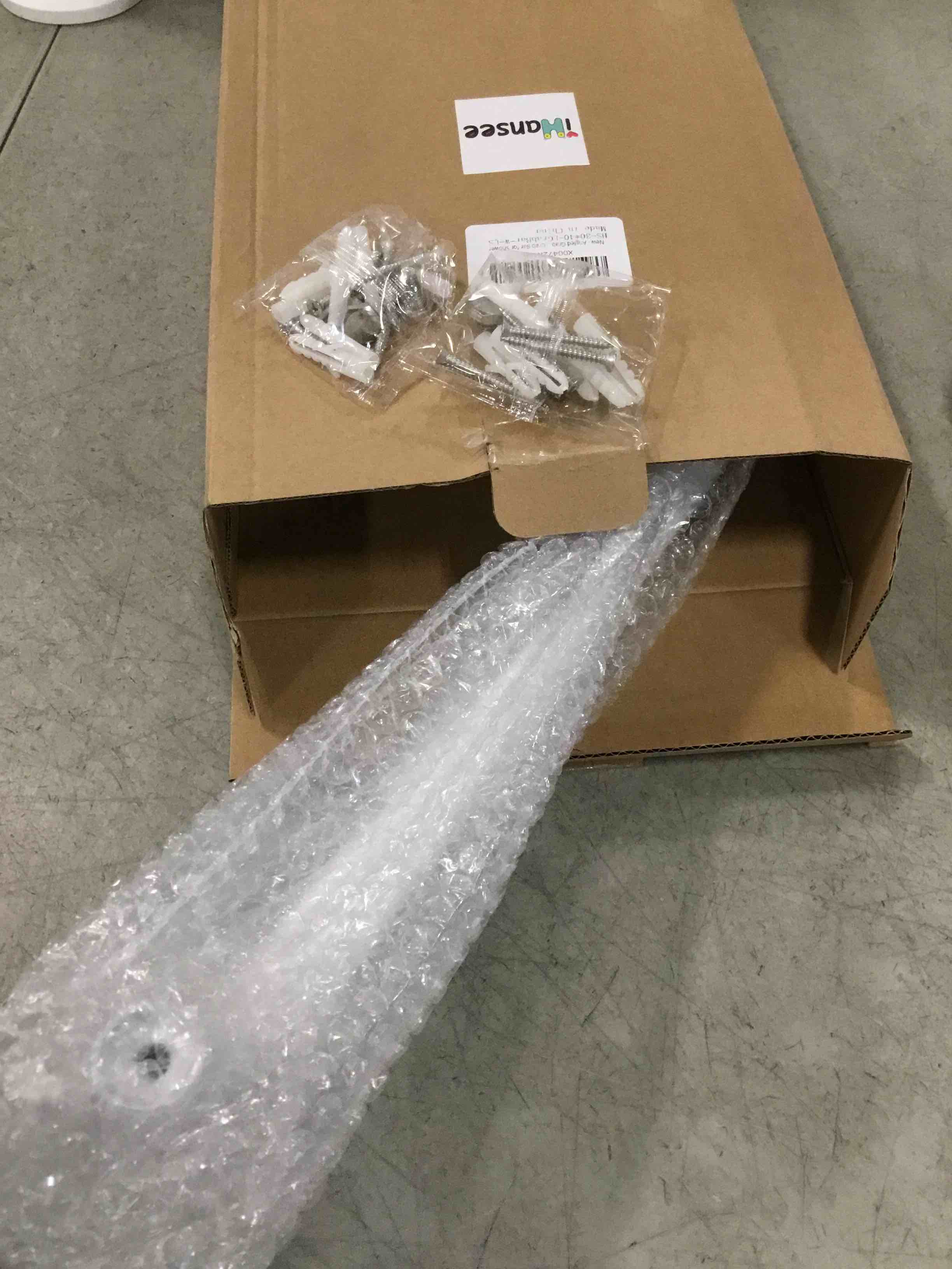 https://s3.amazonaws.com/lotting-images-prod/bidfta/_1749561637049.jpeg