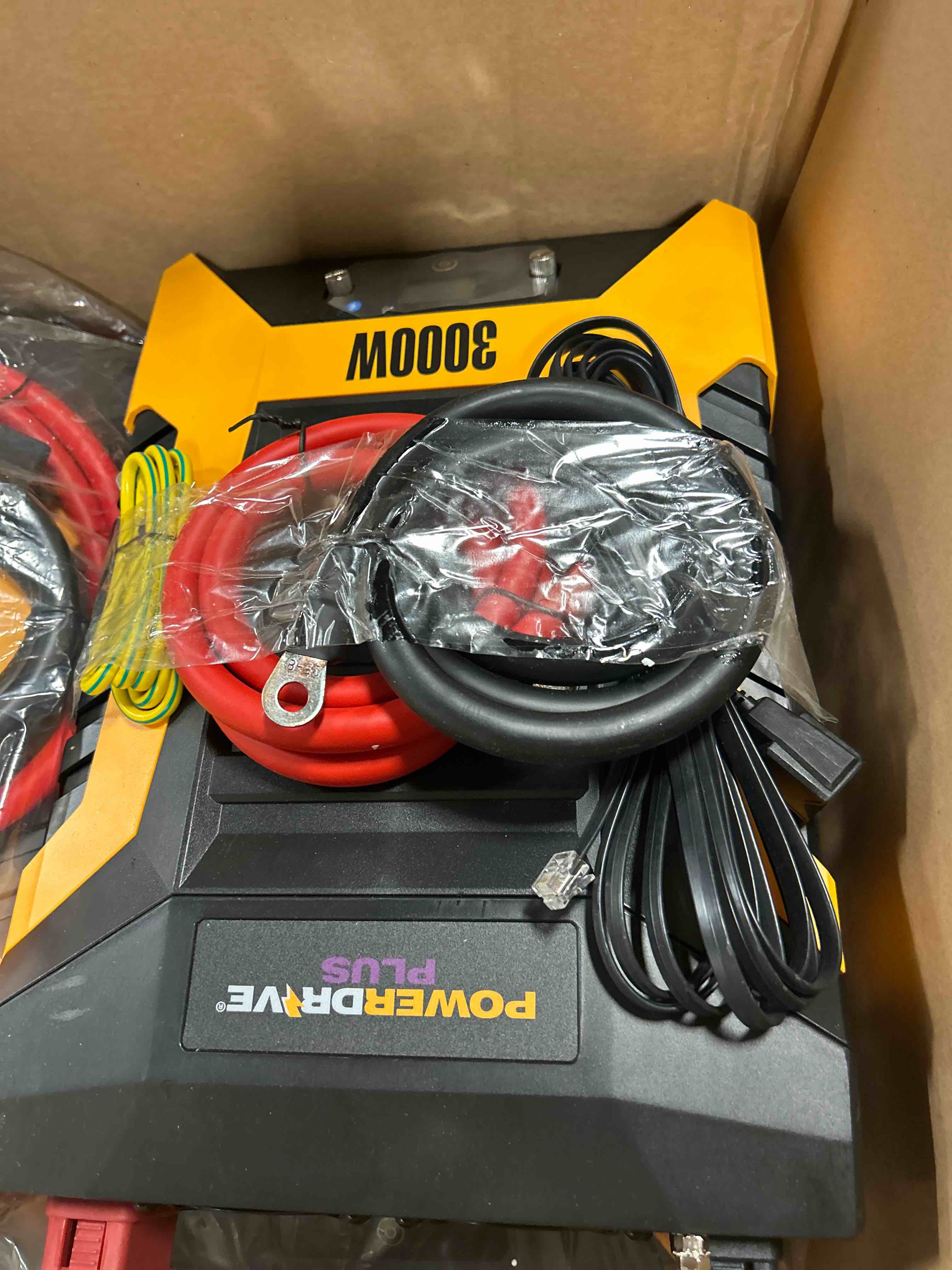 https://s3.amazonaws.com/lotting-images-prod/bidfta/_1749733577765.jpeg