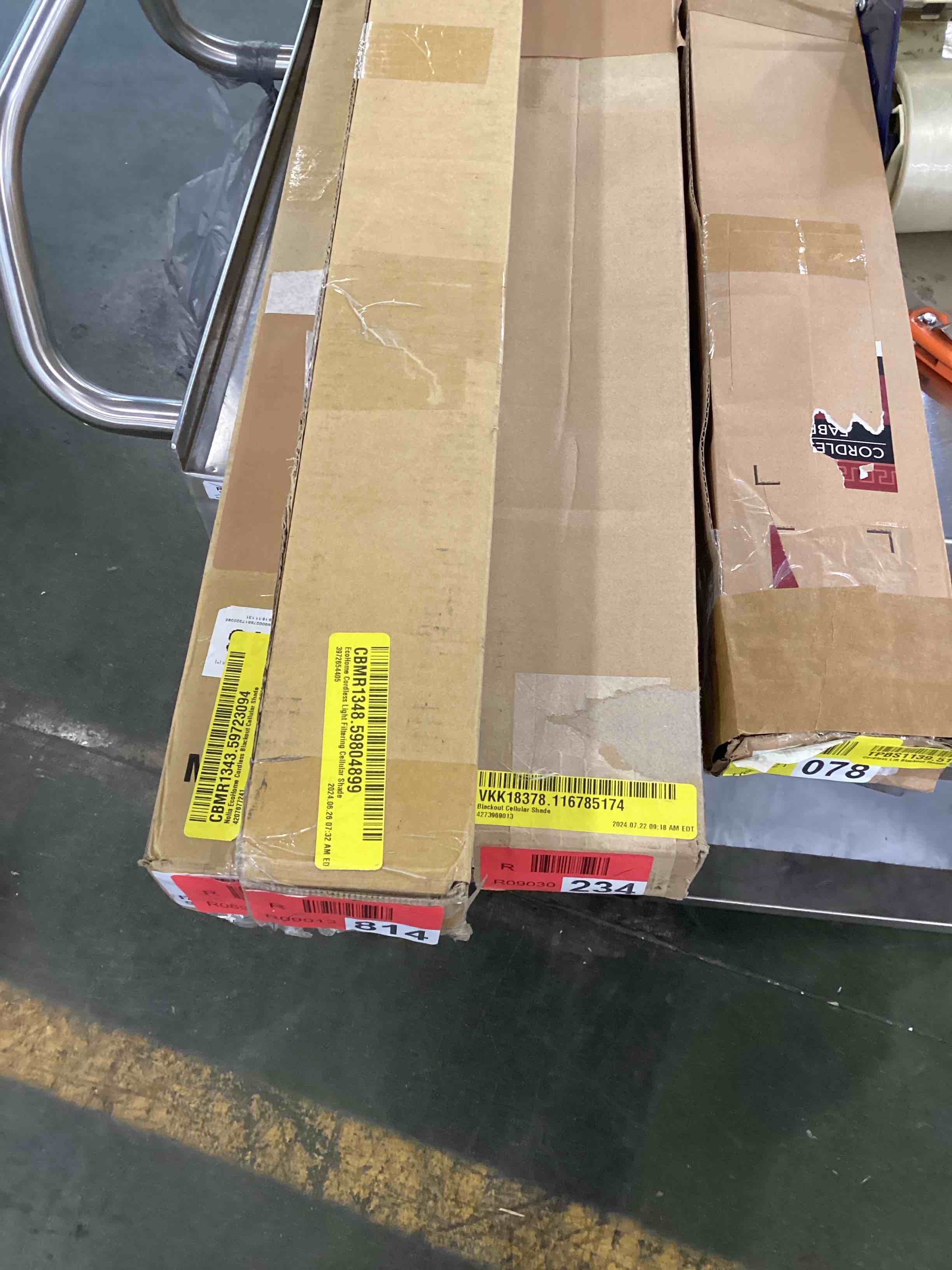 https://s3.amazonaws.com/lotting-images-prod/bidfta/_1749738642880.jpeg