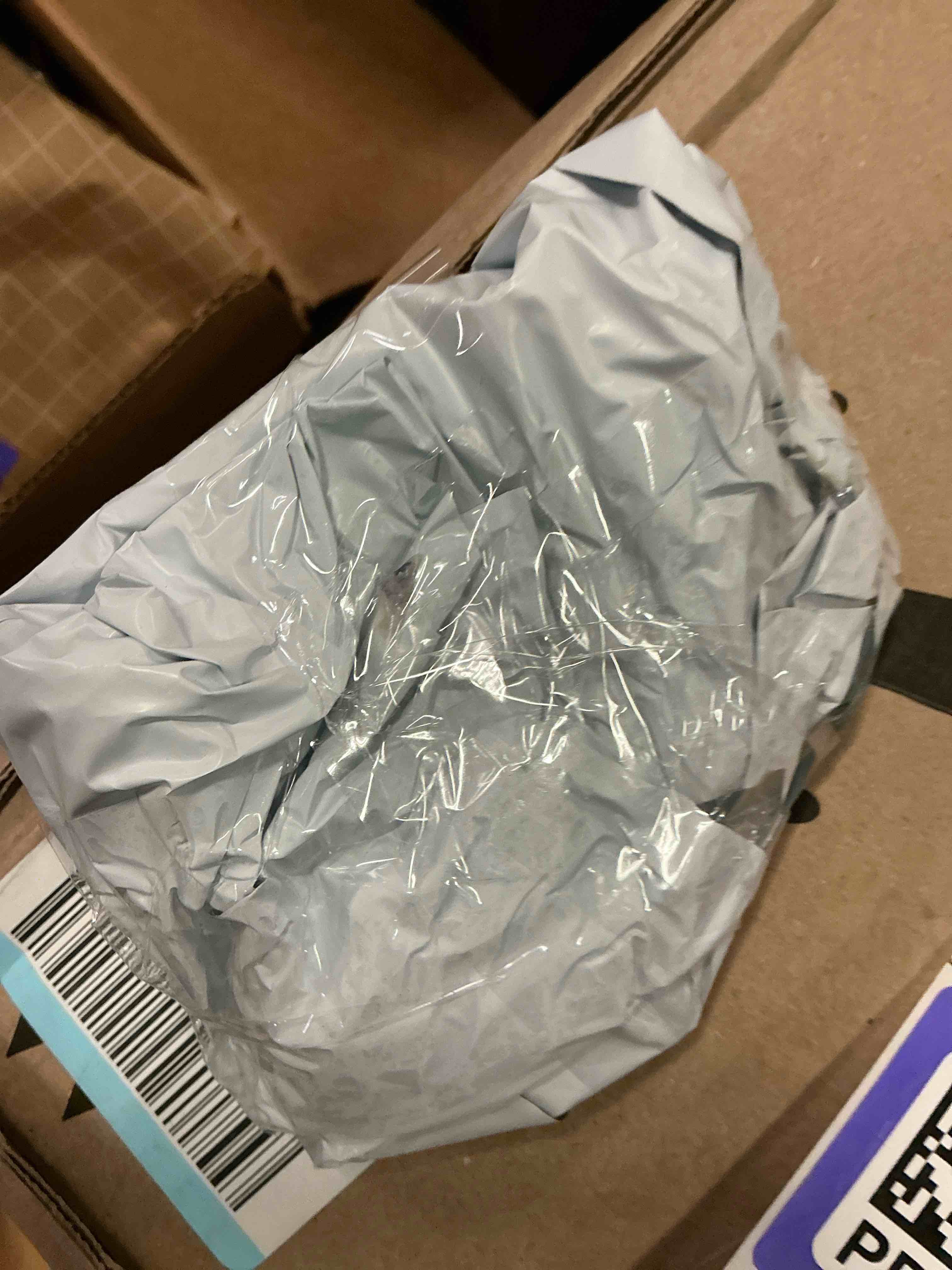 https://s3.amazonaws.com/lotting-images-prod/bidfta/_1749751244061.jpeg