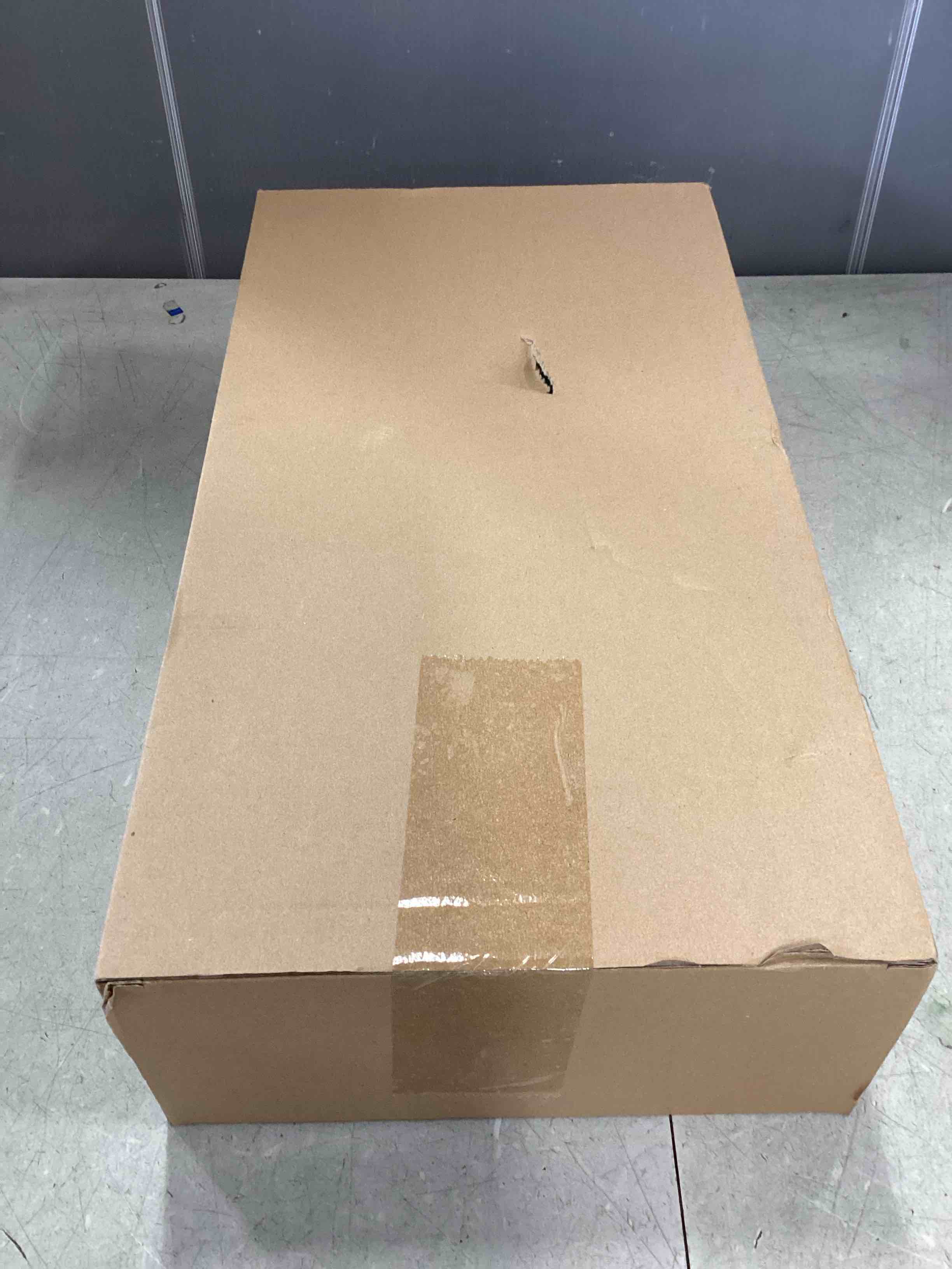 https://s3.amazonaws.com/lotting-images-prod/bidfta/_1750171209785.jpeg