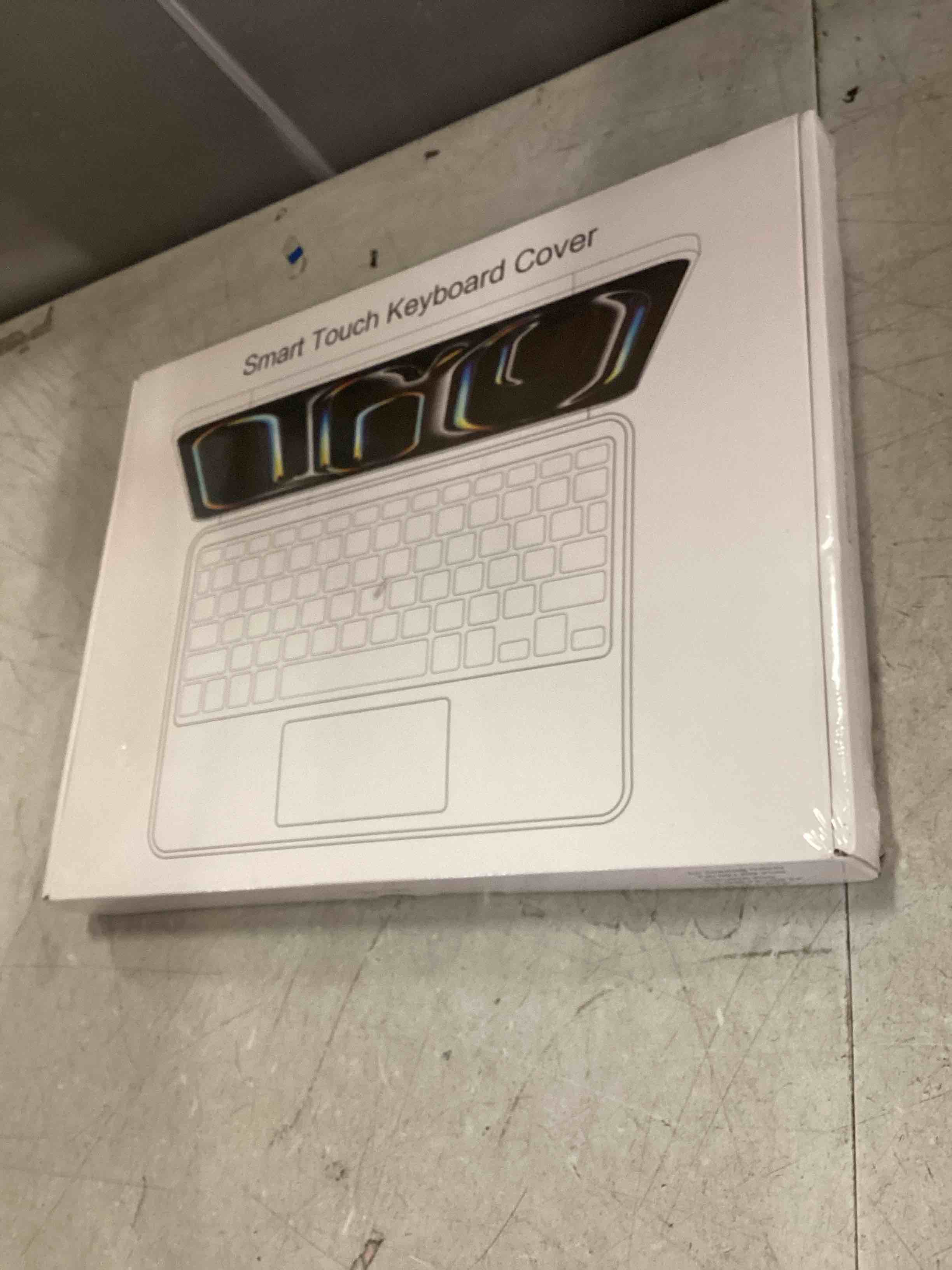 https://s3.amazonaws.com/lotting-images-prod/bidfta/_1750171417876.jpeg