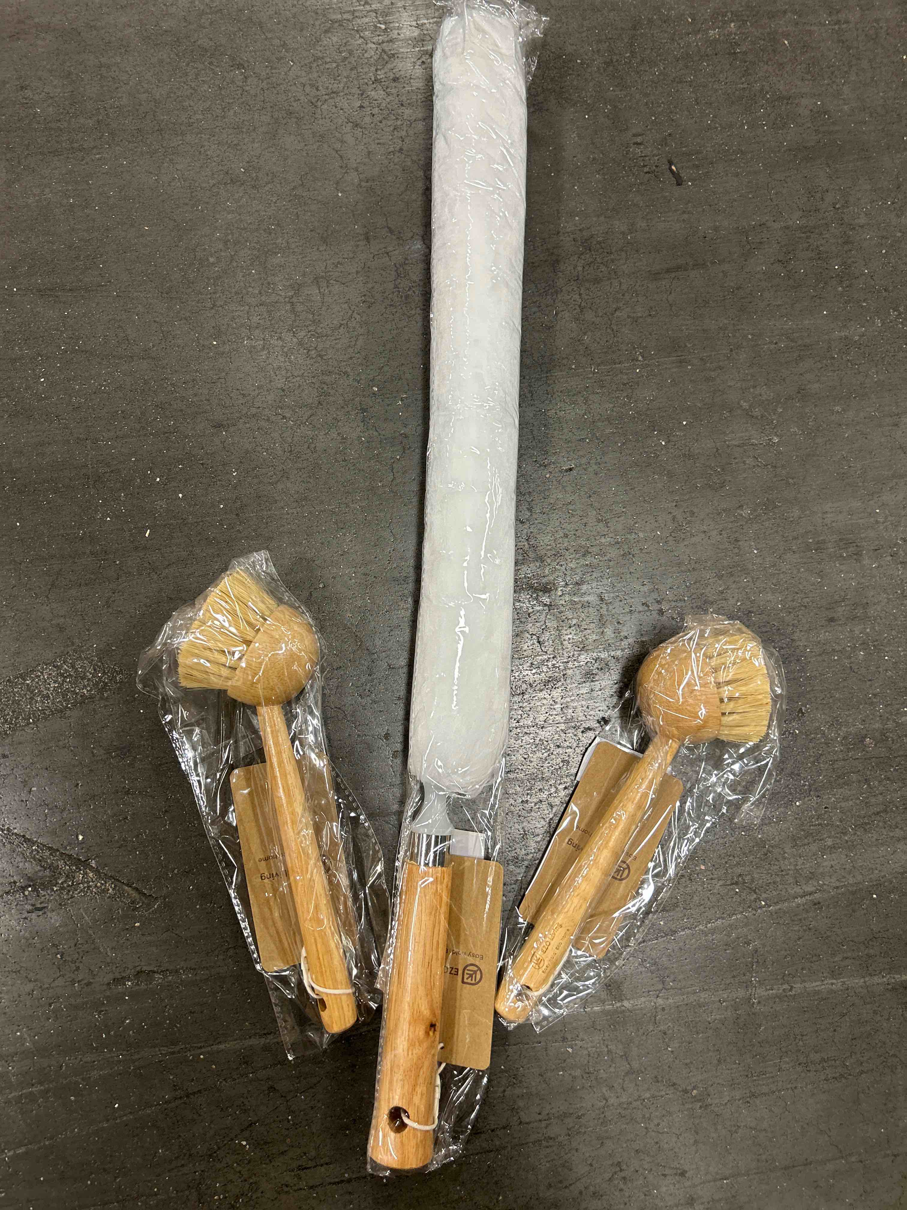 set of 3 wooden brush scrubber and duster