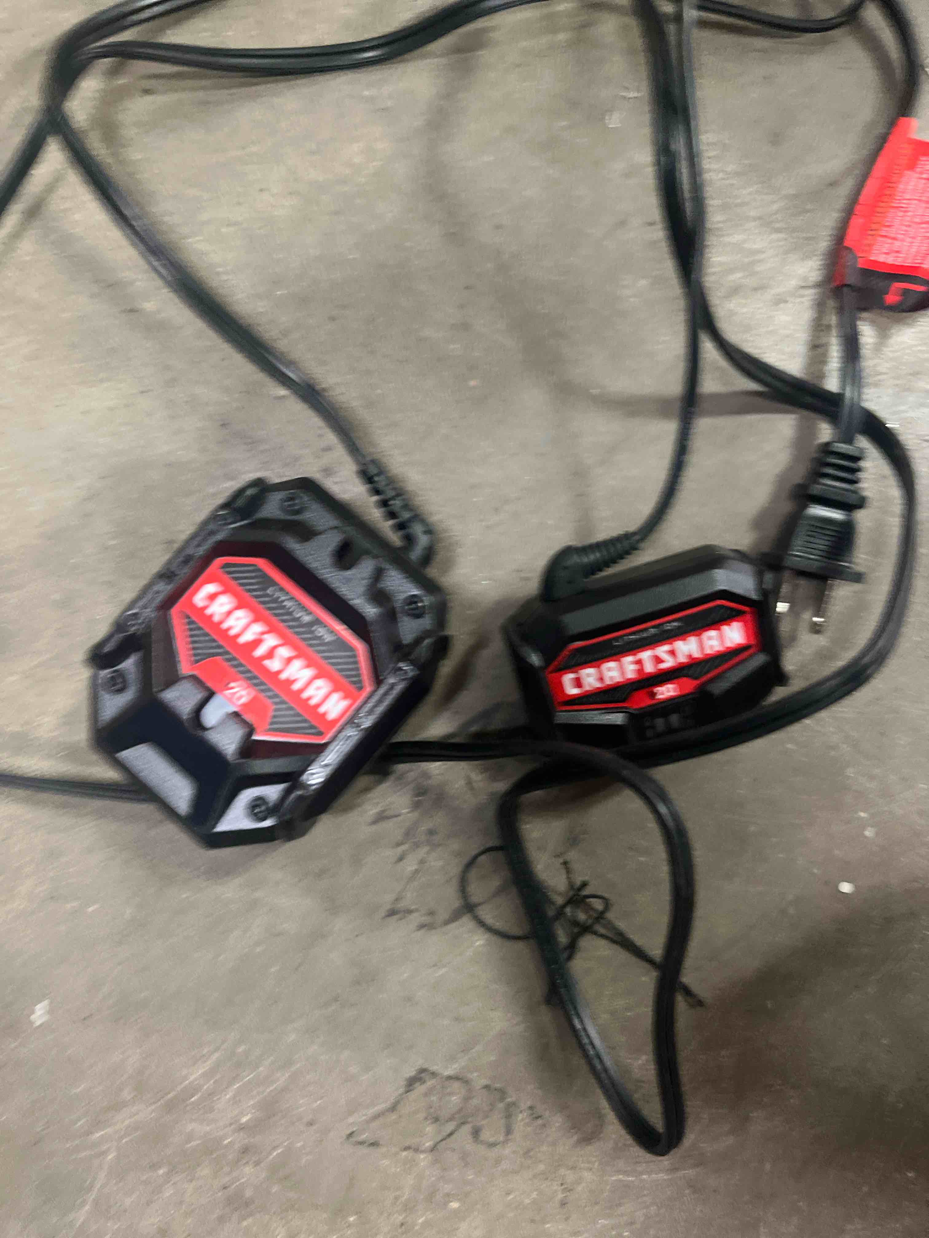 https://s3.amazonaws.com/lotting-images-prod/bidfta/_1750967777073.jpeg