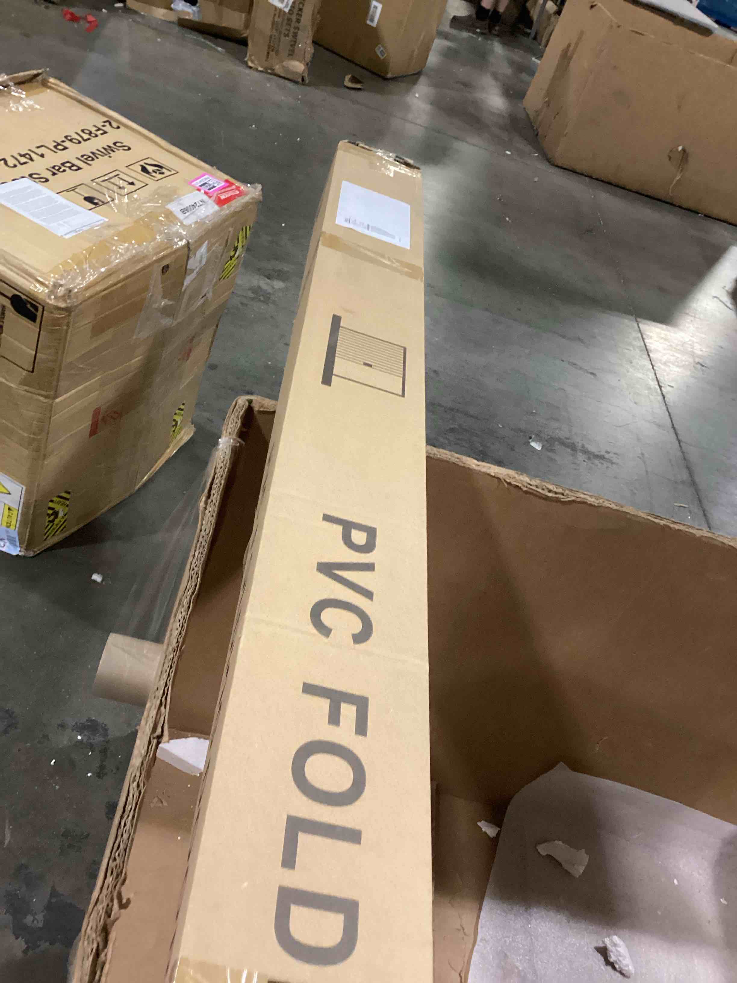 https://s3.amazonaws.com/lotting-images-prod/bidfta/_1751031288378.jpeg