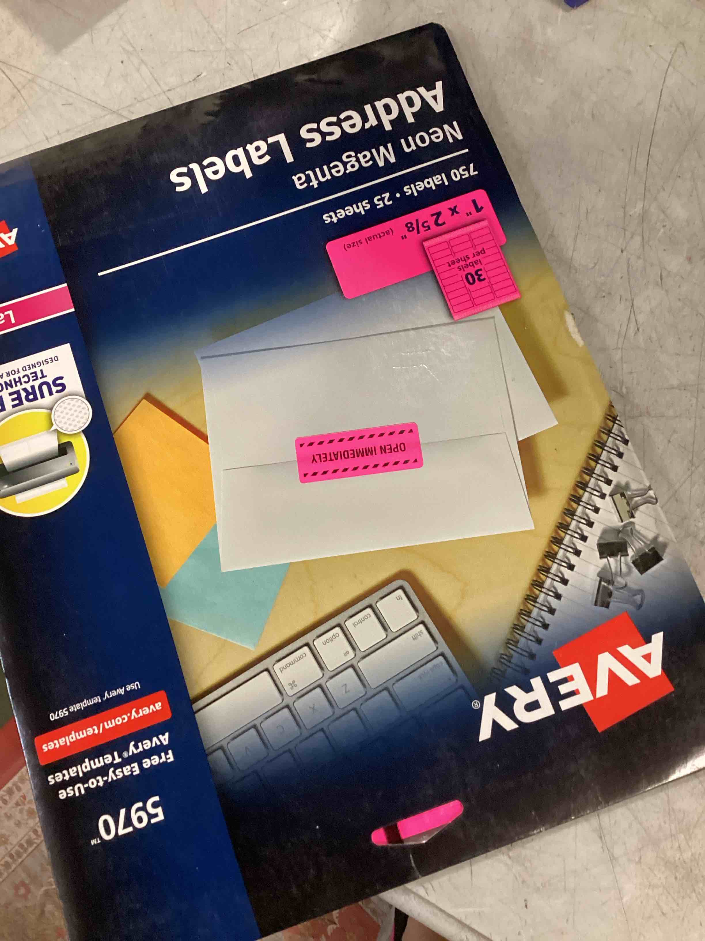 https://s3.amazonaws.com/lotting-images-prod/bidfta/_1751042209636.jpeg
