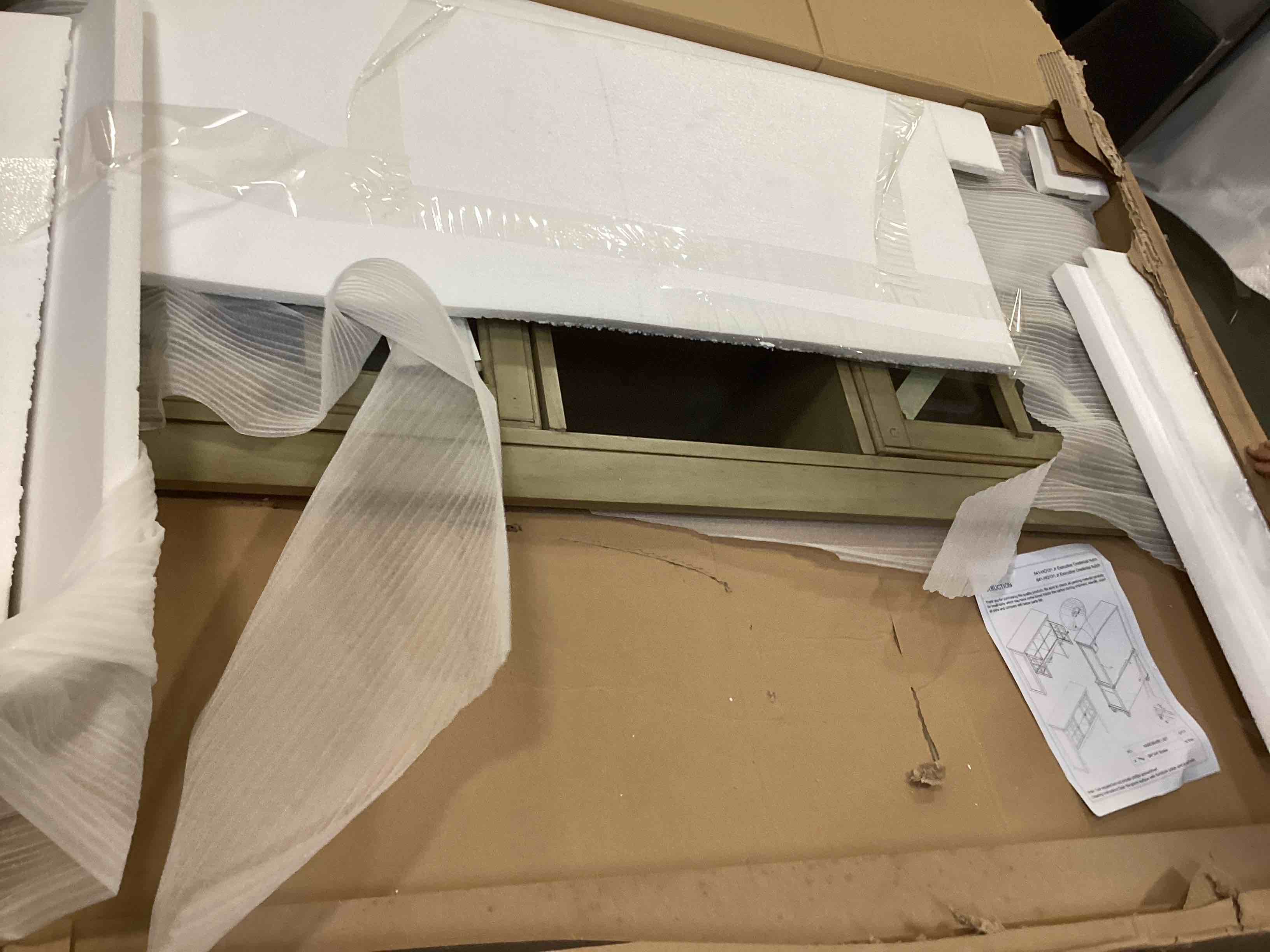 https://s3.amazonaws.com/lotting-images-prod/bidfta/_1751051308218.jpeg