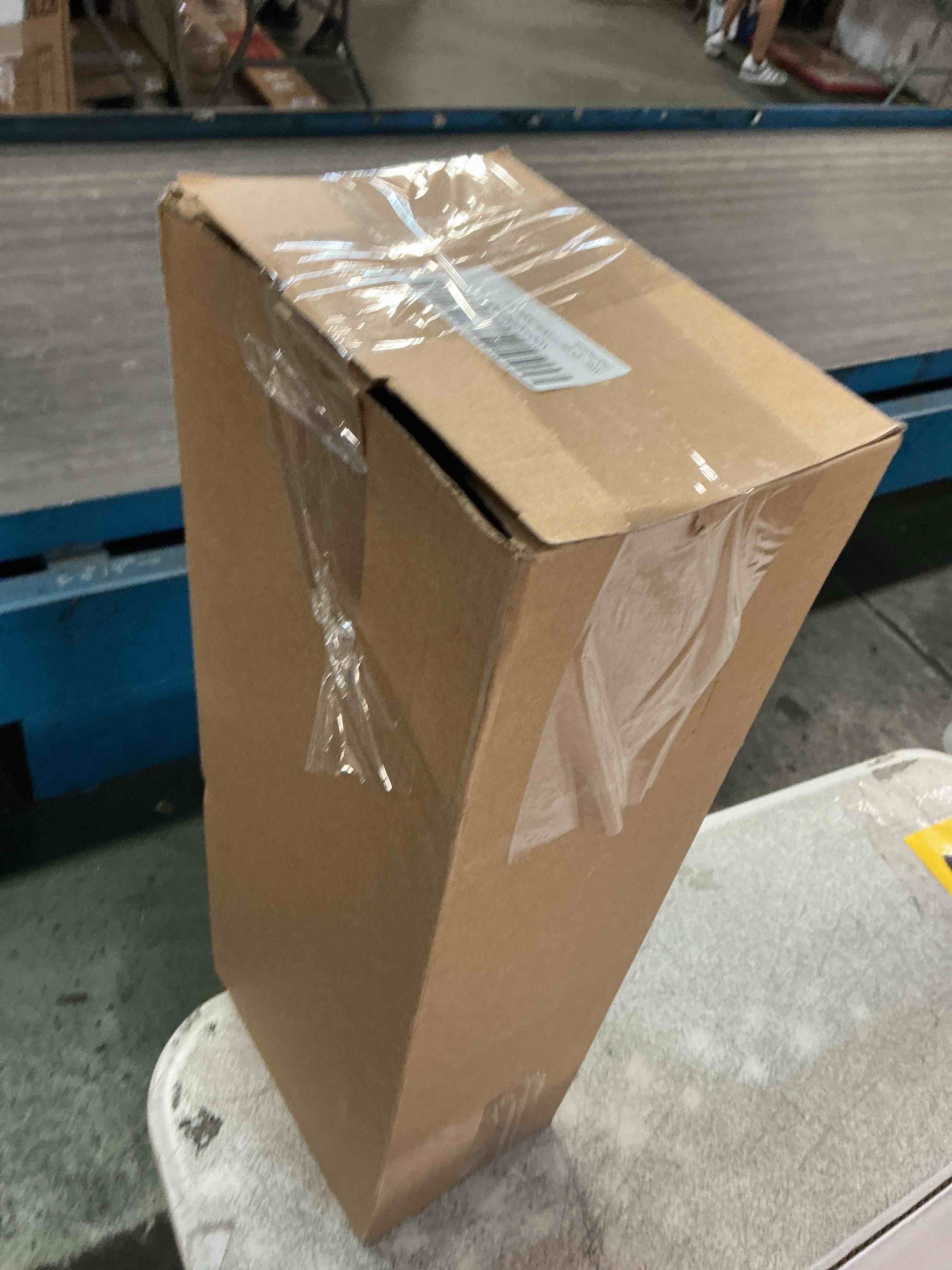 https://s3.amazonaws.com/lotting-images-prod/bidfta/_1751298645795.jpeg