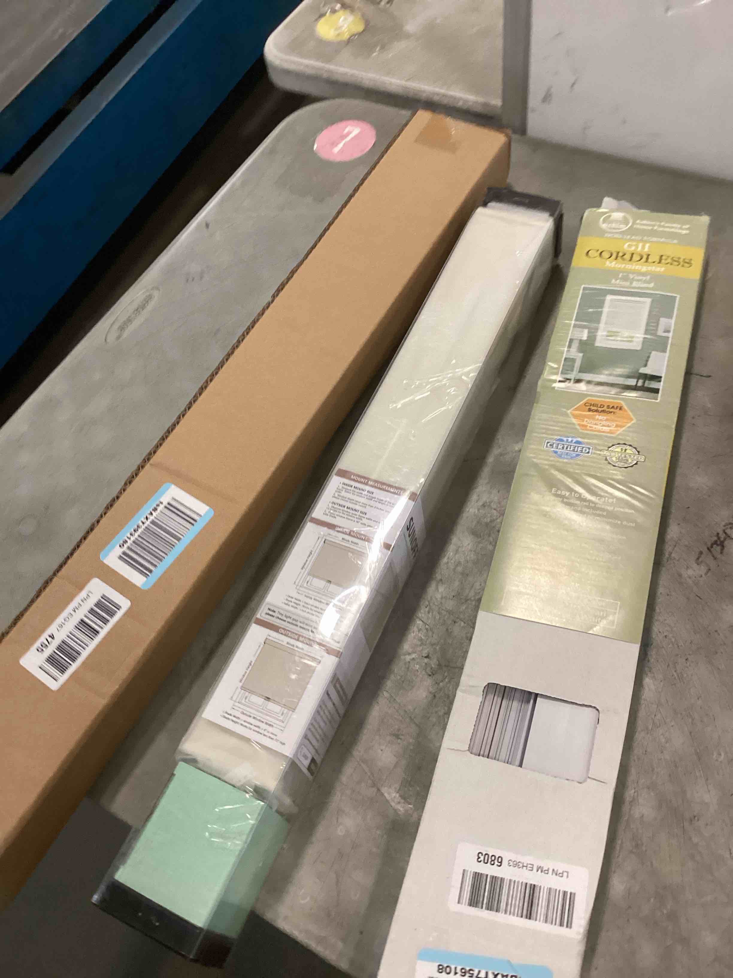 https://s3.amazonaws.com/lotting-images-prod/bidfta/_1751556567740.jpeg