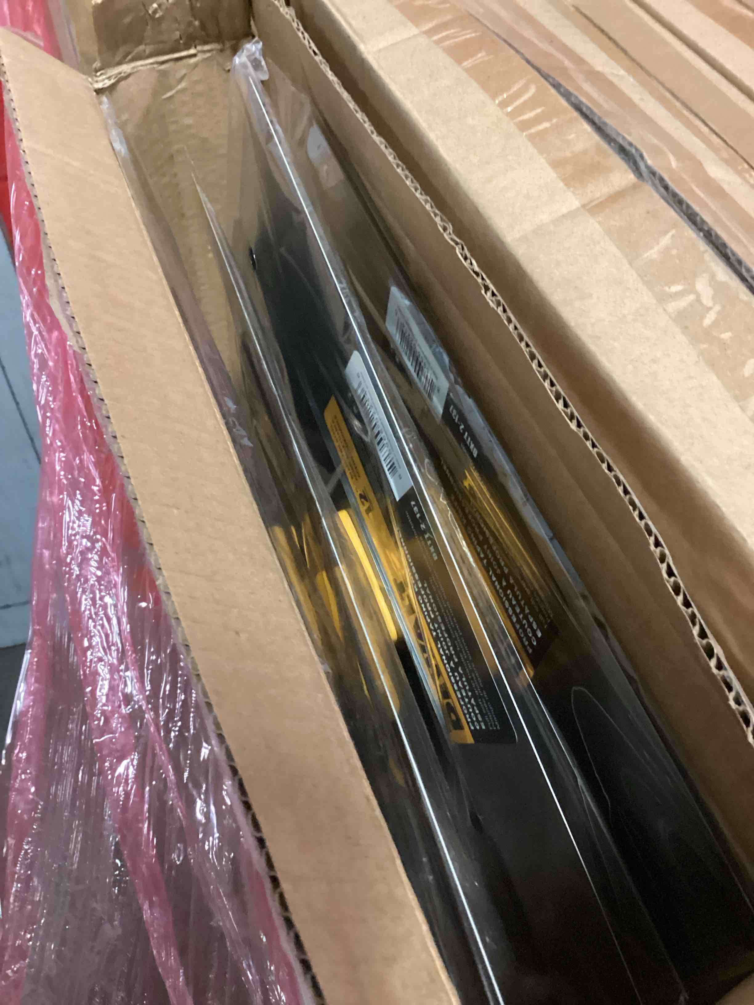 https://s3.amazonaws.com/lotting-images-prod/bidfta/_1752084847725.jpeg