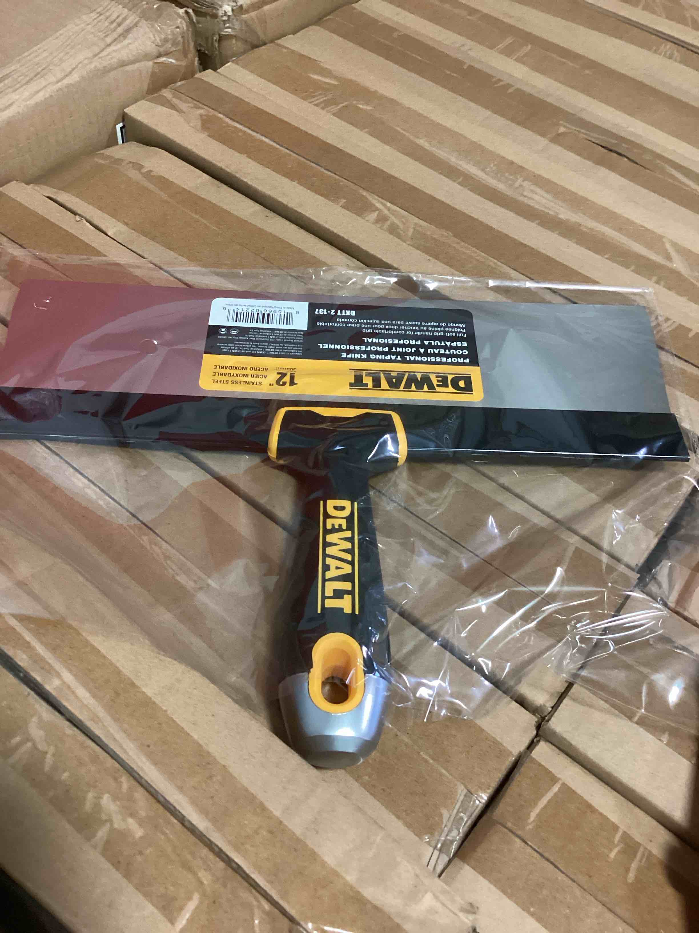 https://s3.amazonaws.com/lotting-images-prod/bidfta/_1752084854368.jpeg