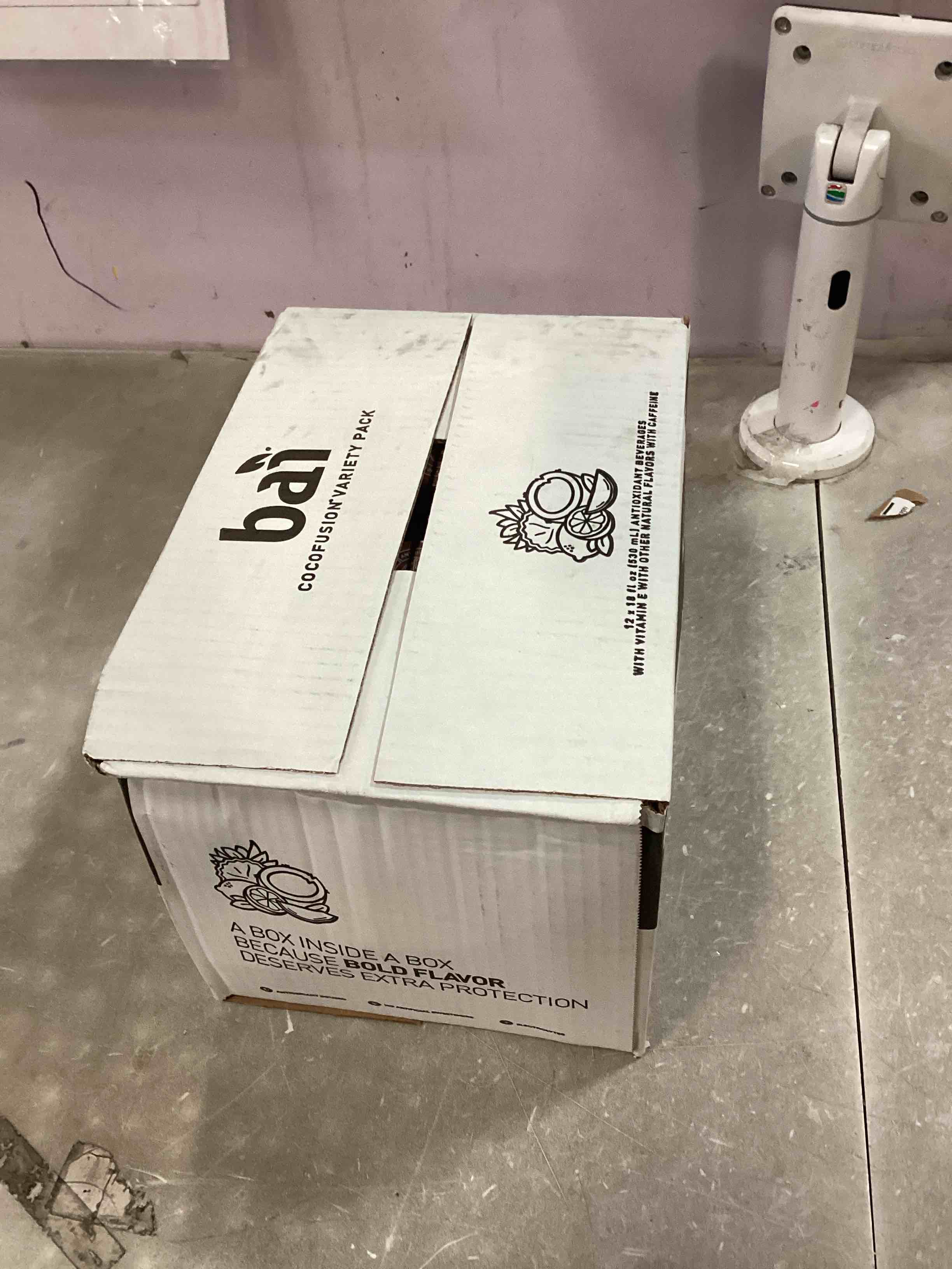 https://s3.amazonaws.com/lotting-images-prod/bidfta/_1753214190459.jpeg