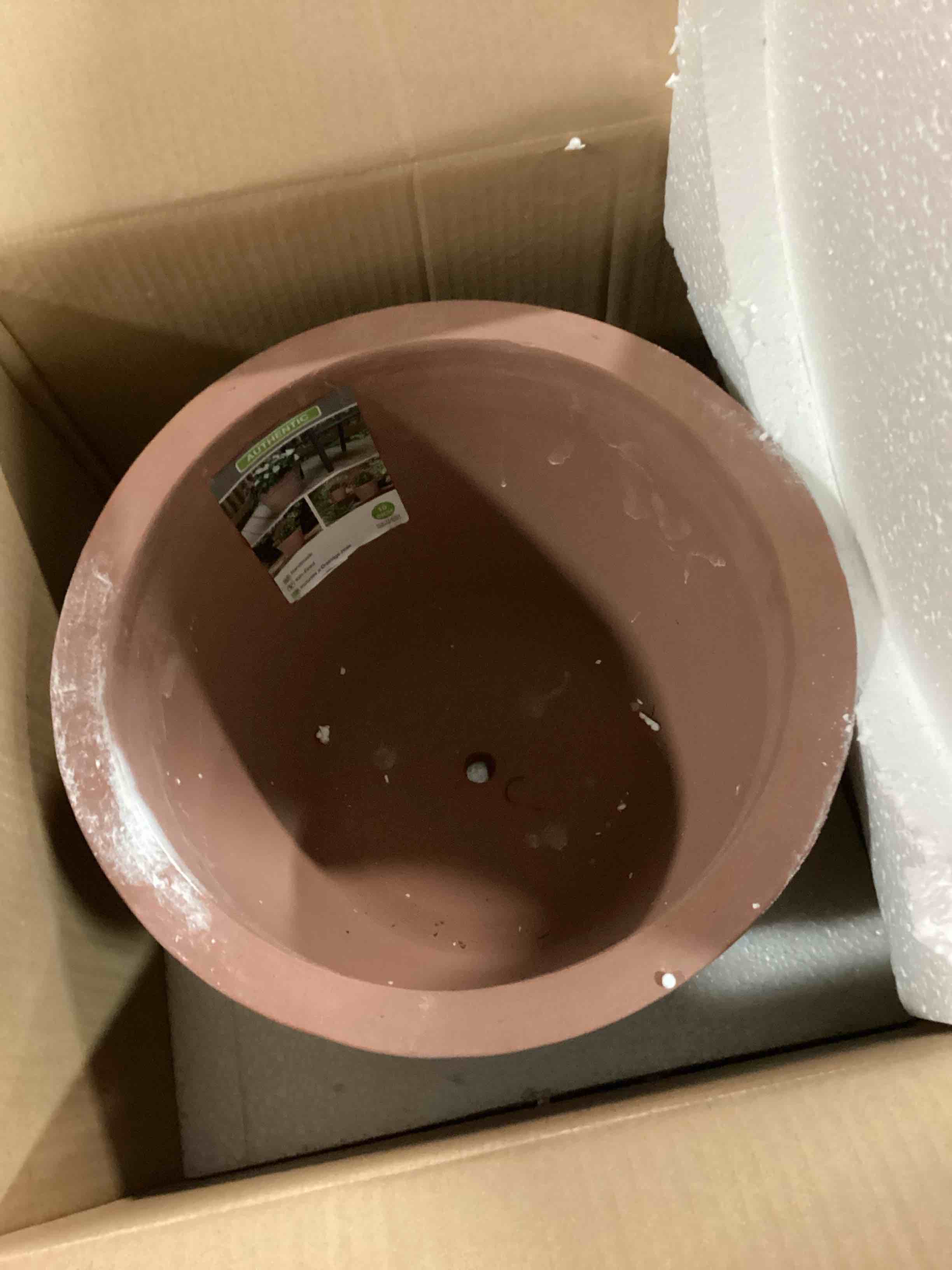 https://s3.amazonaws.com/lotting-images-prod/bidfta/_1753287666138.jpeg
