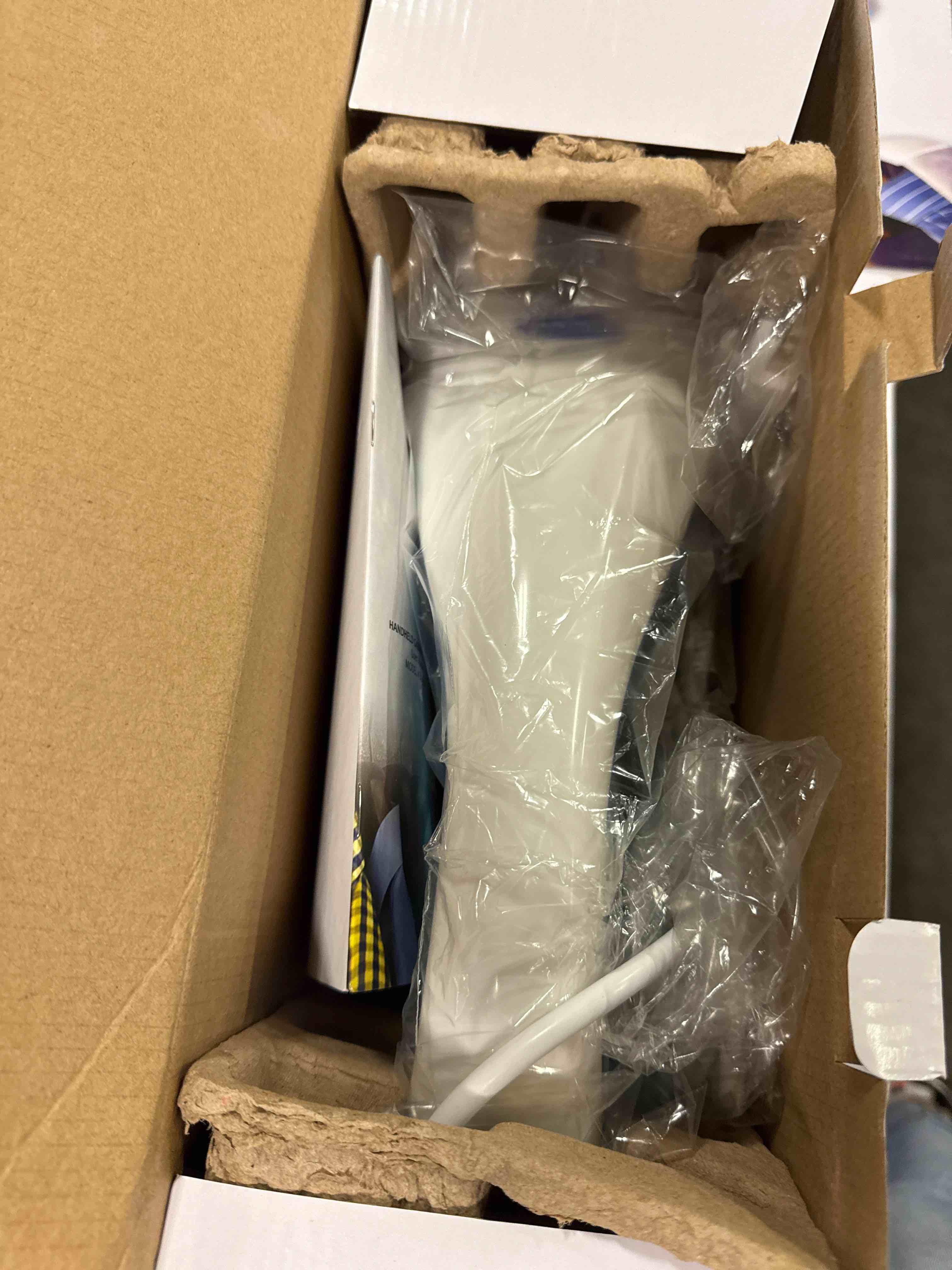 https://s3.amazonaws.com/lotting-images-prod/bidfta/_1755106048707.jpeg