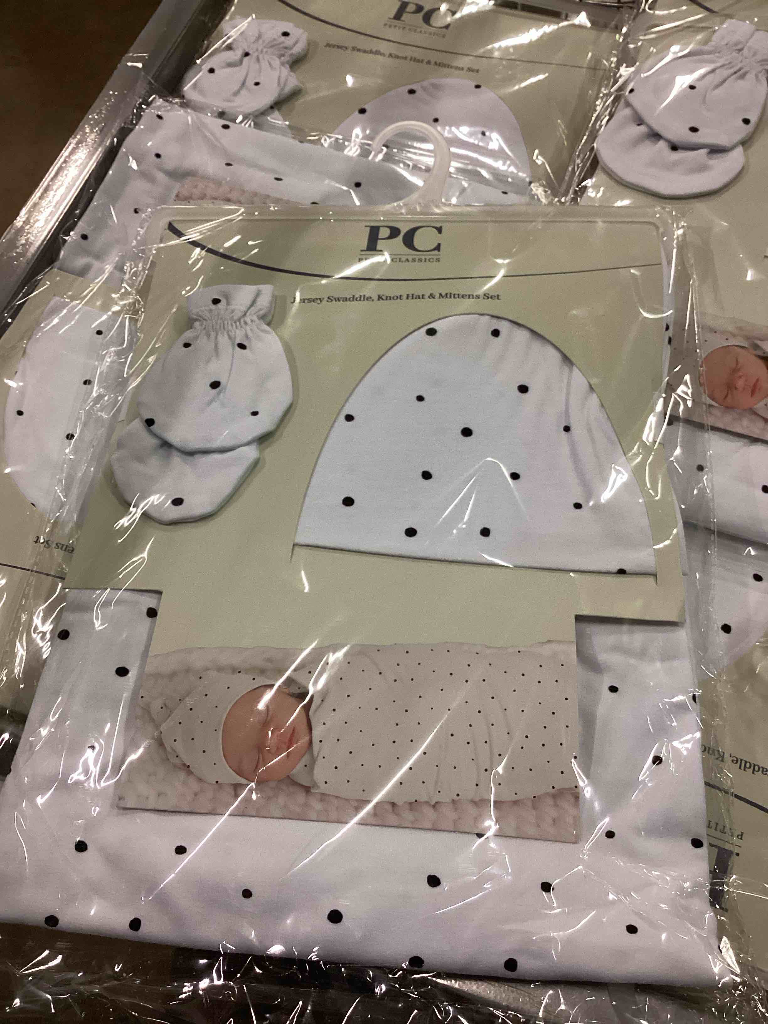 https://s3.amazonaws.com/lotting-images-prod/bidfta/_1755523044585.jpeg