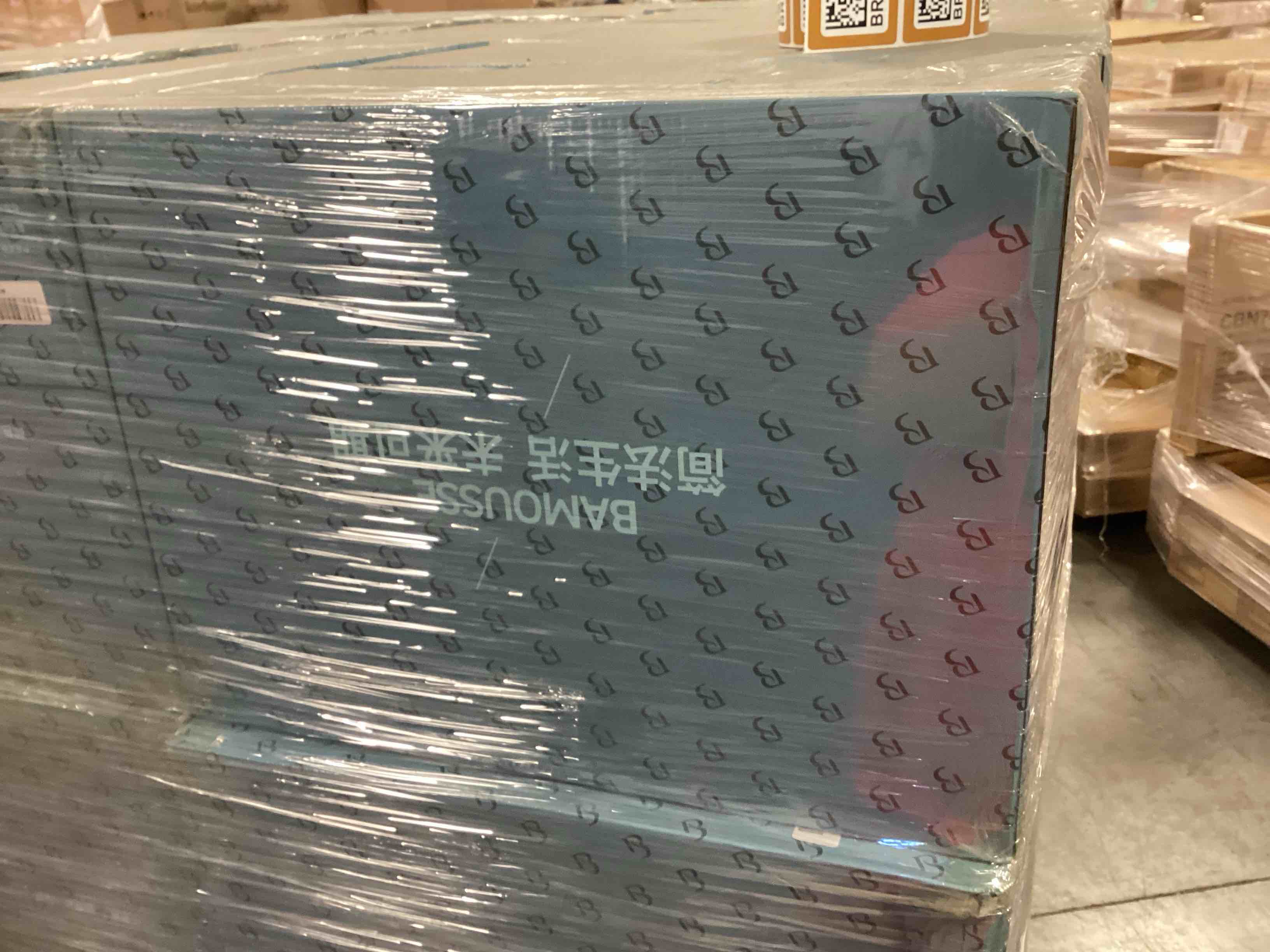 https://s3.amazonaws.com/lotting-images-prod/bidfta/_1755523609132.jpeg