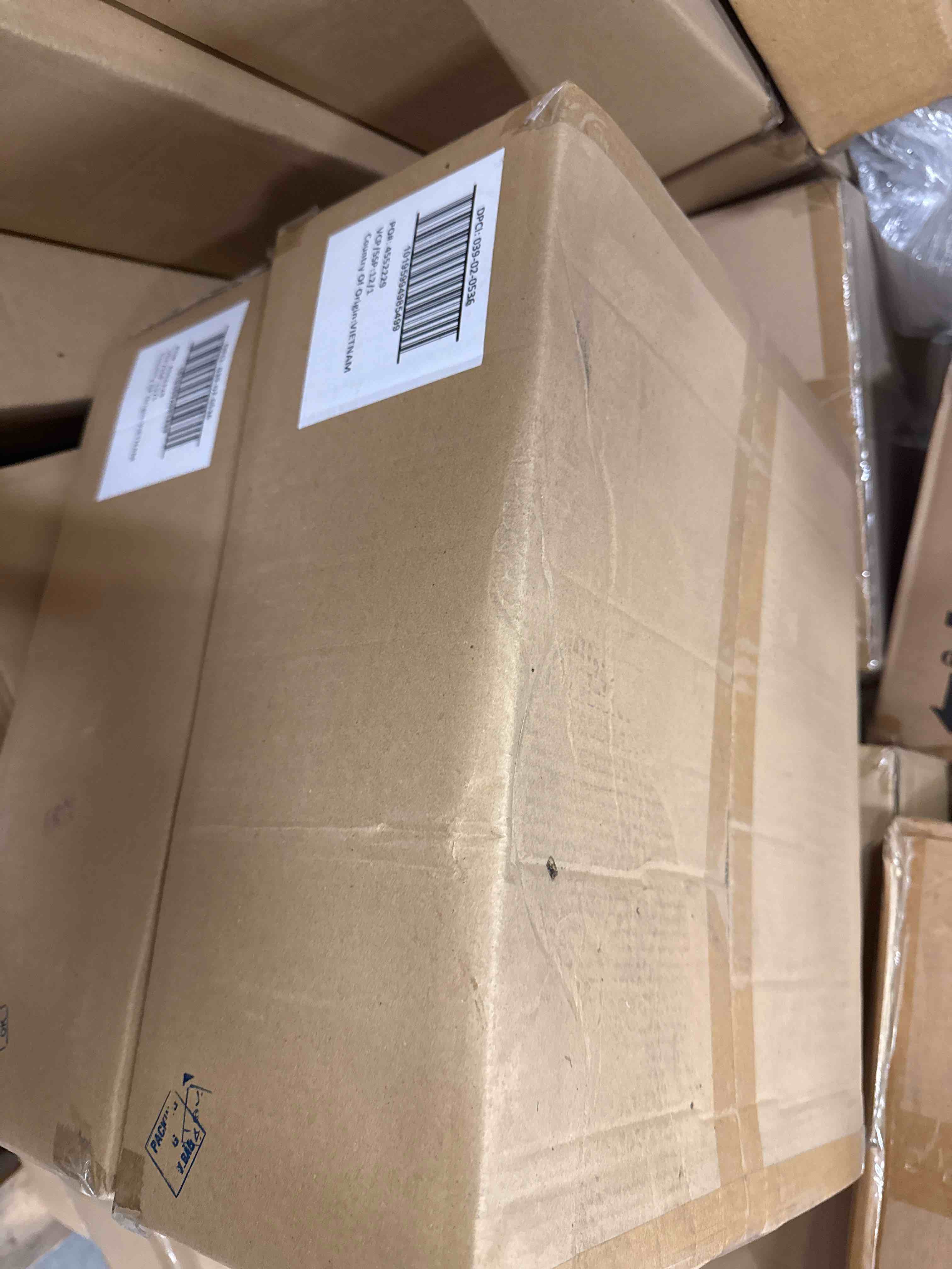 https://s3.amazonaws.com/lotting-images-prod/bidfta/_1755611091546.jpeg