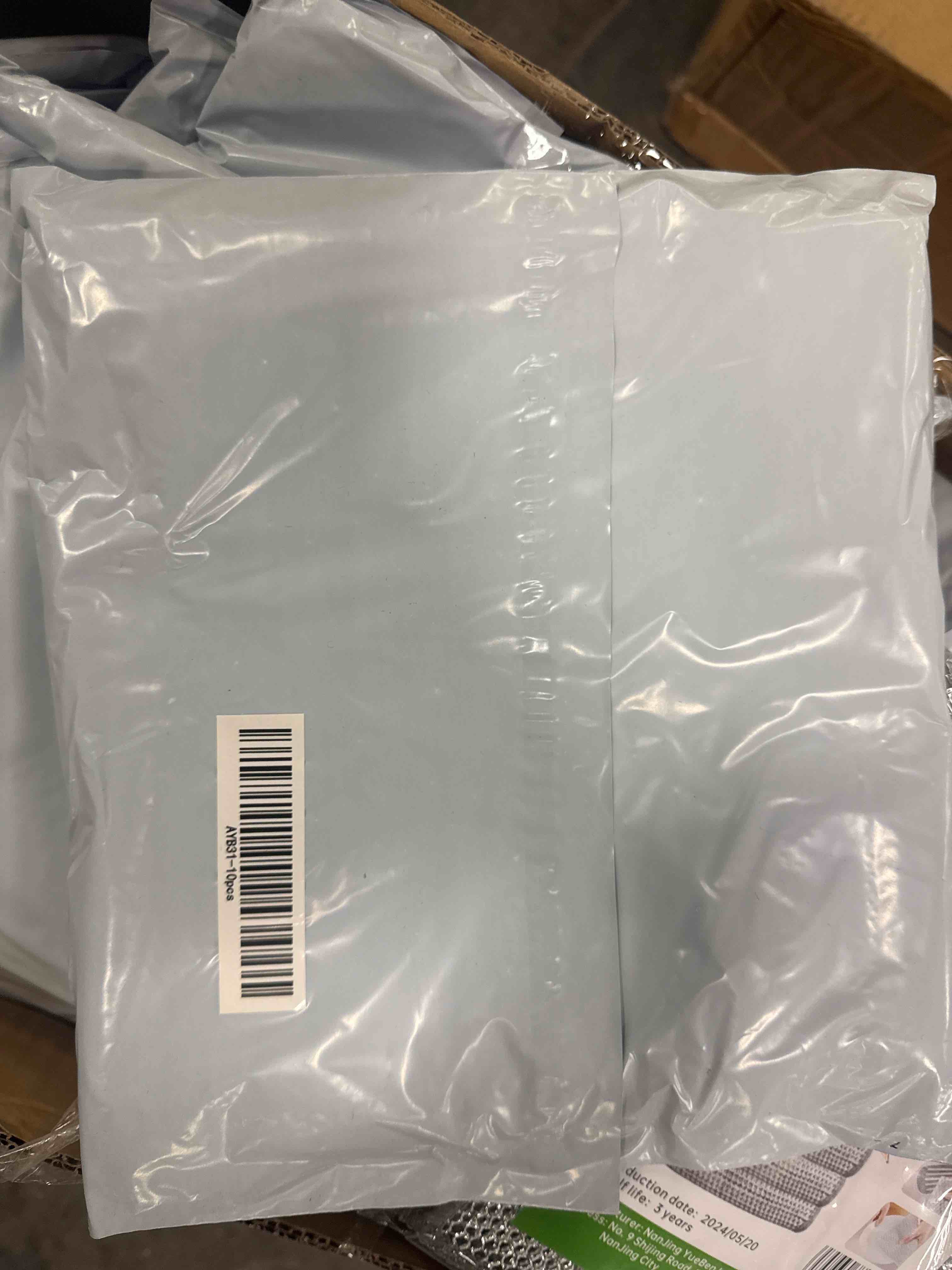 https://s3.amazonaws.com/lotting-images-prod/bidfta/_1755795428455.jpeg