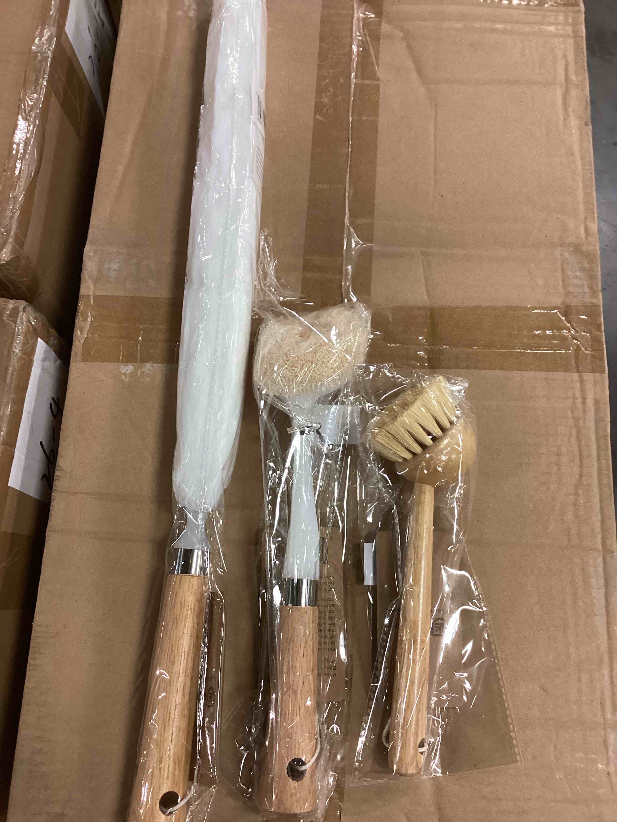 https://s3.amazonaws.com/lotting-images-prod/bidfta/_1756389355824.jpeg