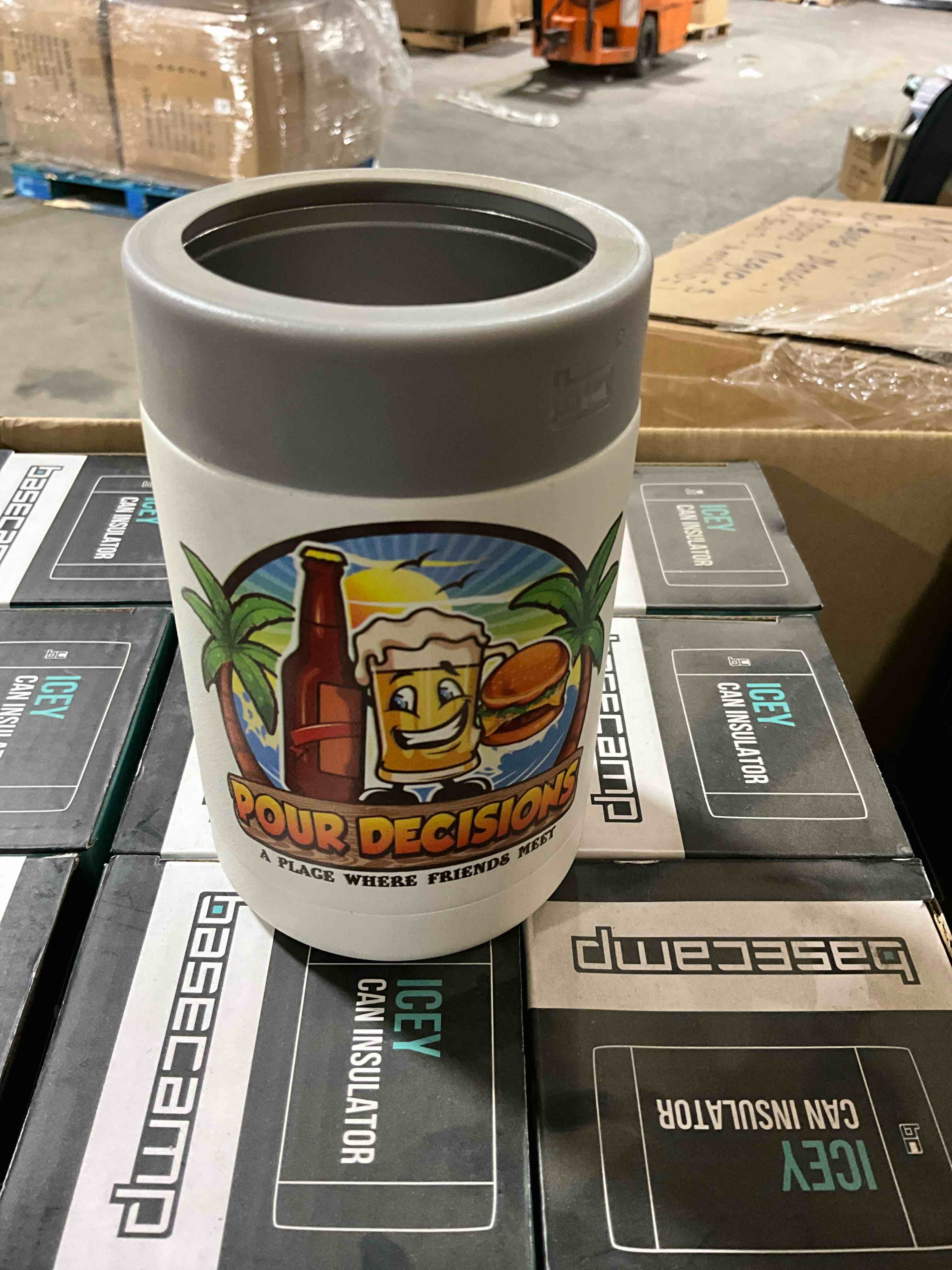 https://s3.amazonaws.com/lotting-images-prod/bidfta/_1756908334604.jpeg