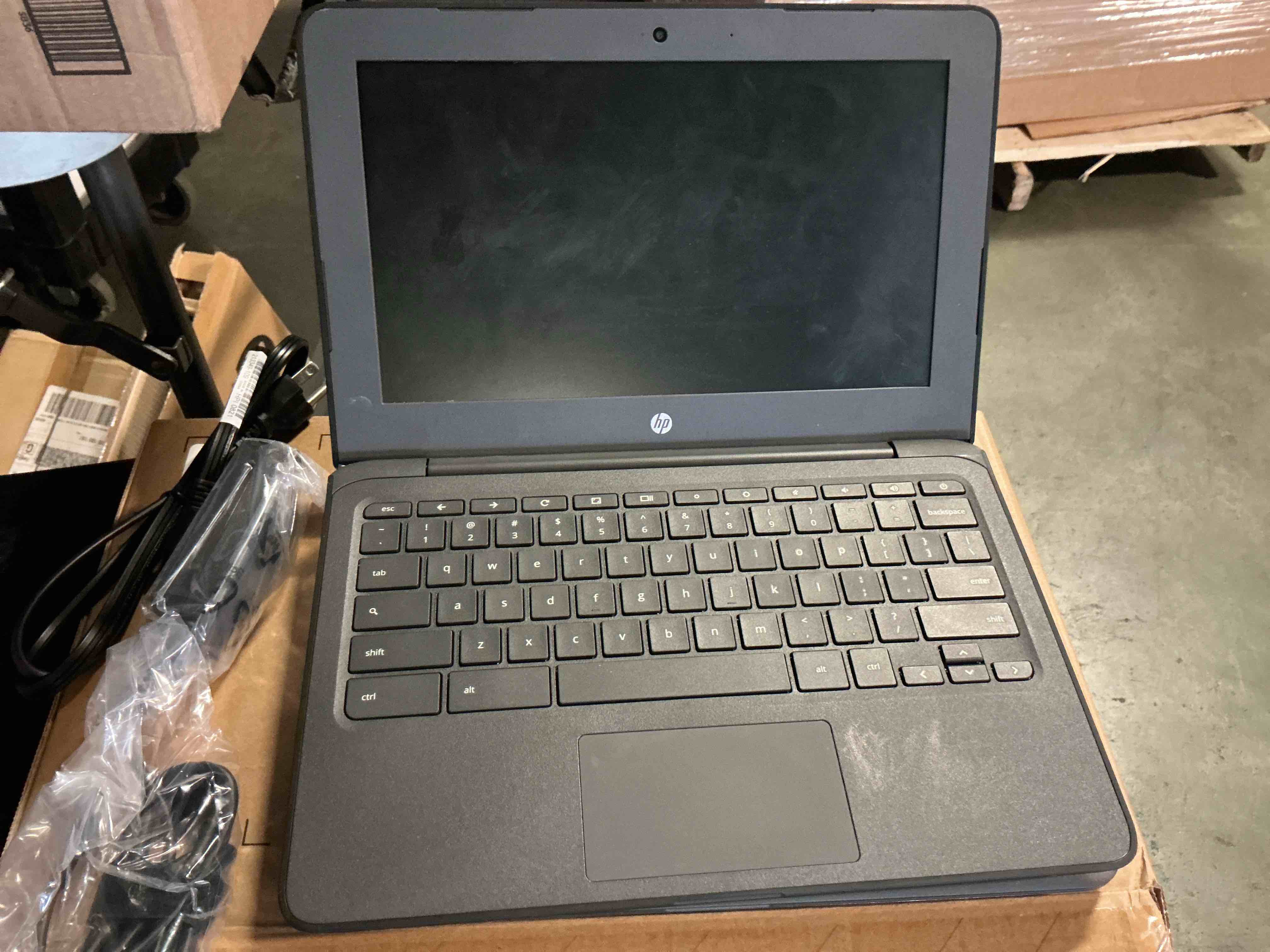 https://s3.amazonaws.com/lotting-images-prod/bidfta/_1757076006691.jpeg