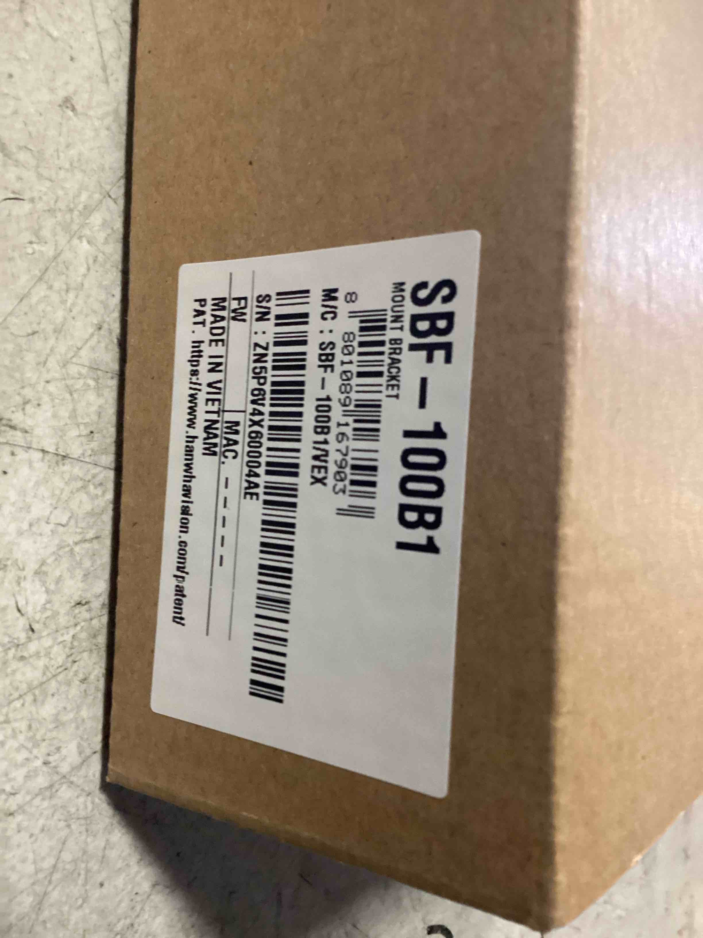 https://s3.amazonaws.com/lotting-images-prod/bidfta/_1757090718494.jpeg
