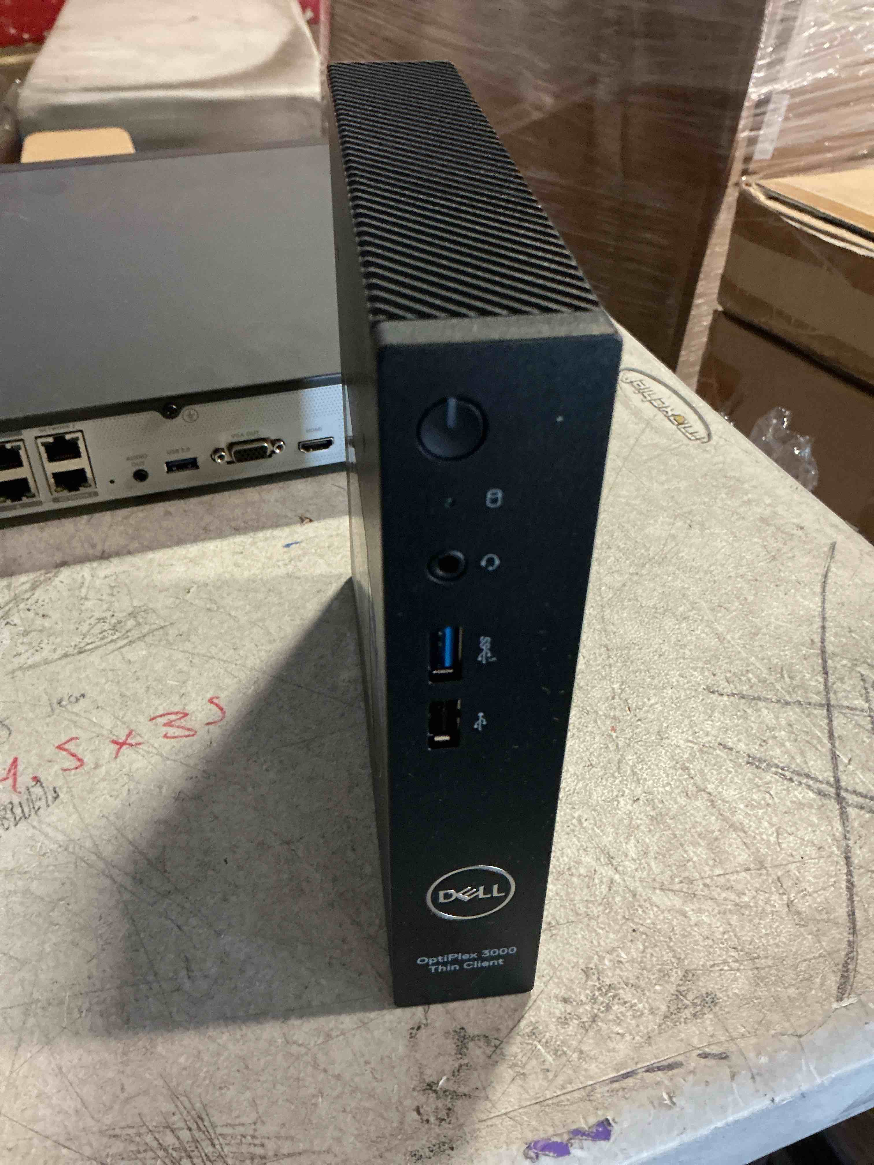 https://s3.amazonaws.com/lotting-images-prod/bidfta/_1757091011775.jpeg