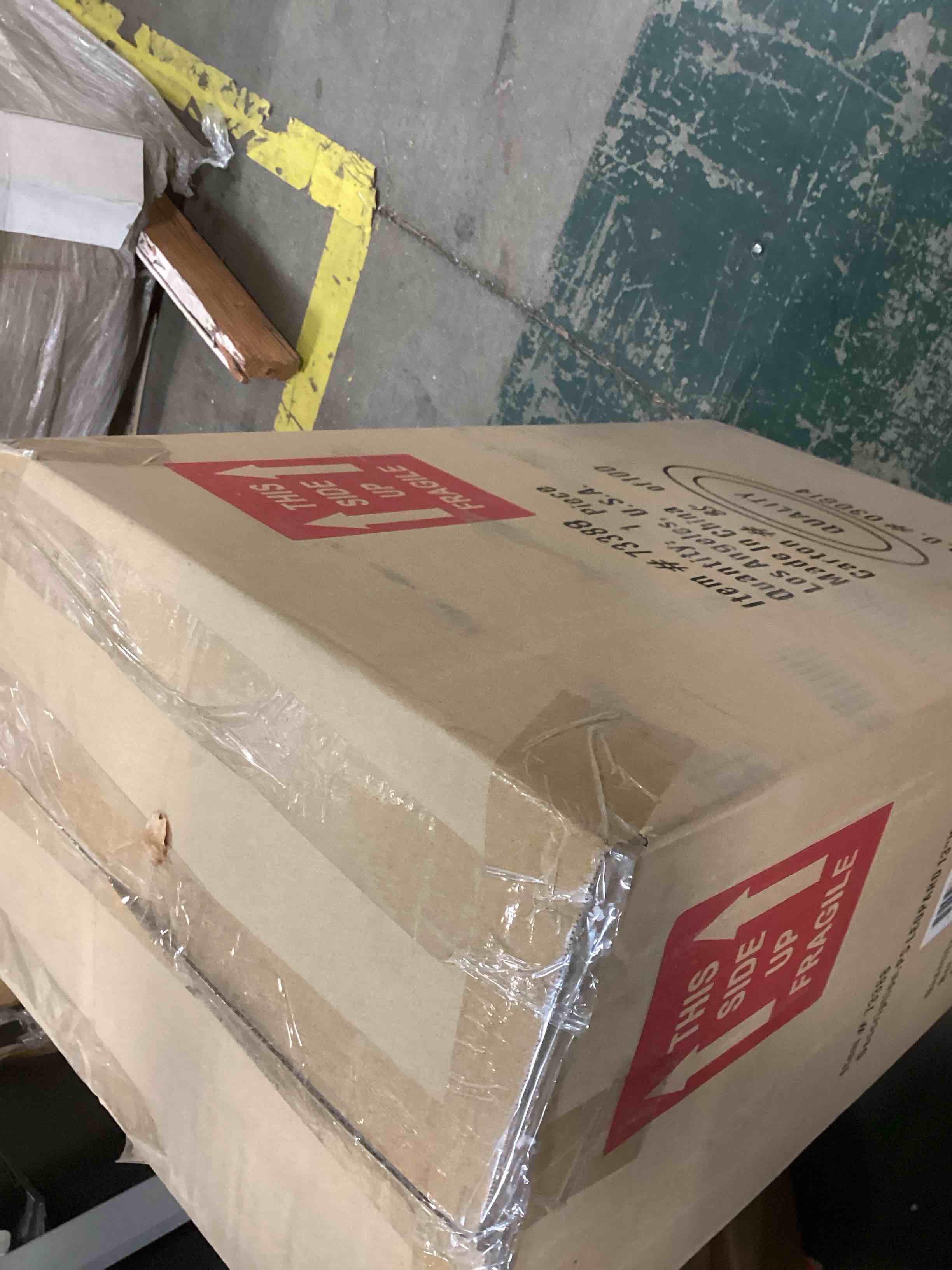 https://s3.amazonaws.com/lotting-images-prod/bidfta/_1757591514862.jpeg