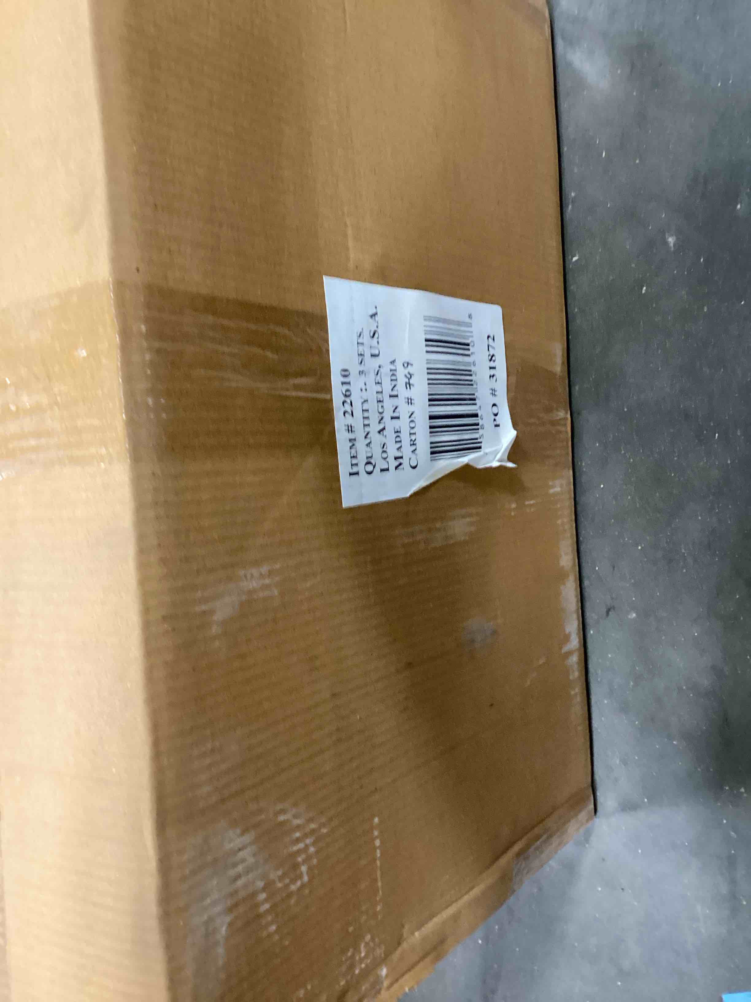 https://s3.amazonaws.com/lotting-images-prod/bidfta/_1757591885631.jpeg