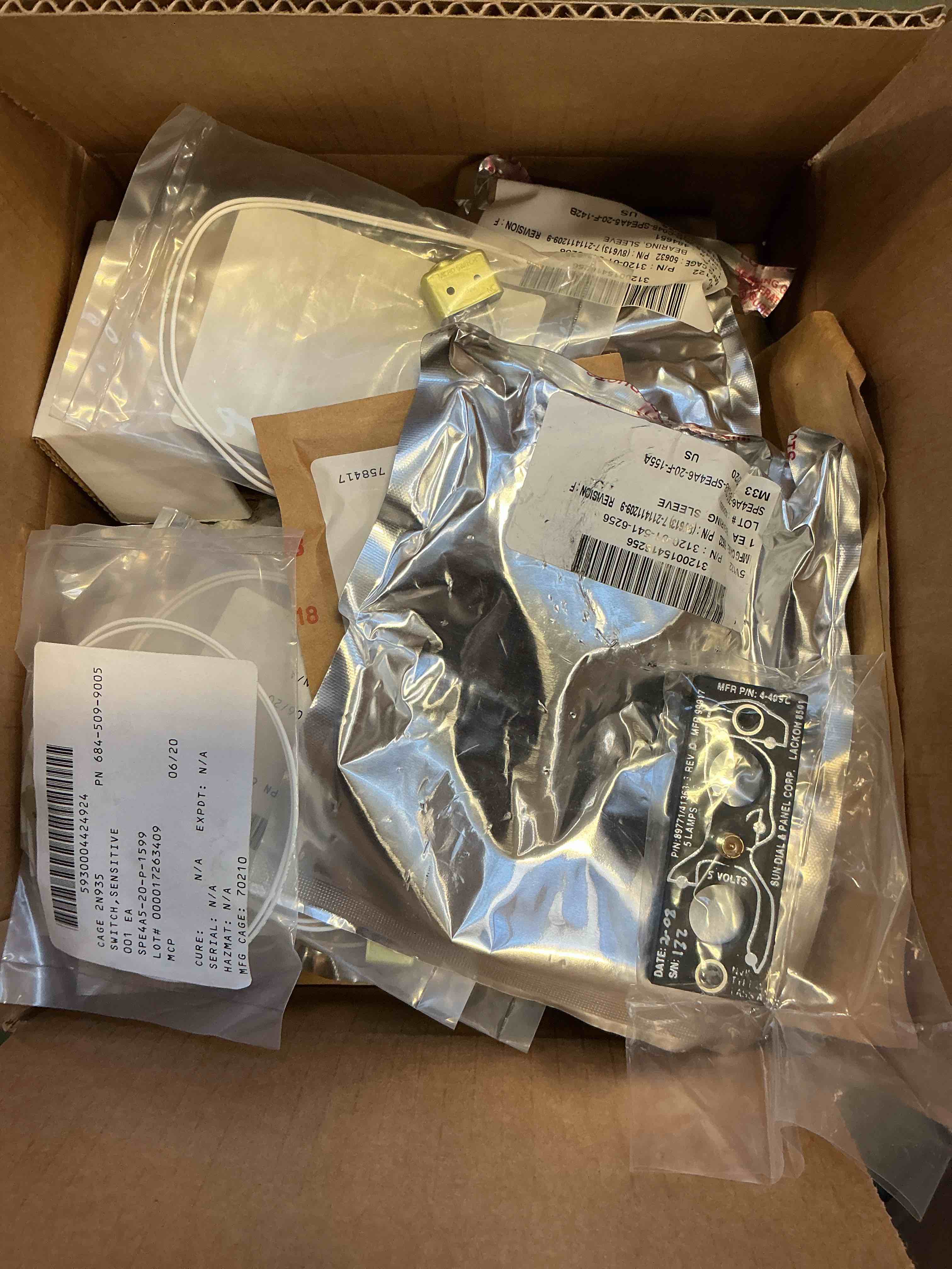 https://s3.amazonaws.com/lotting-images-prod/bidfta/_1757595878091.jpeg