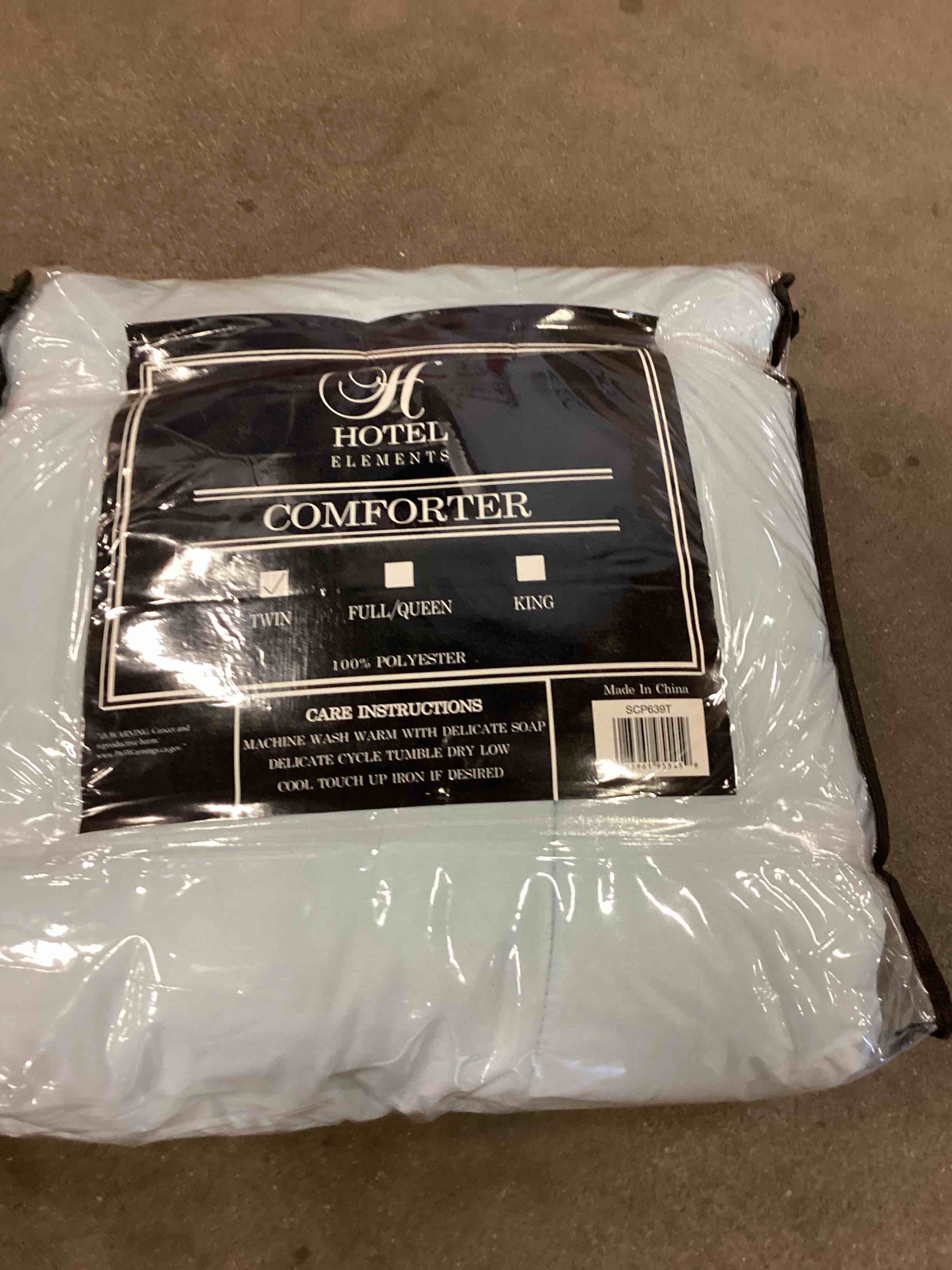 https://s3.amazonaws.com/lotting-images-prod/bidfta/_1757613460857.jpeg