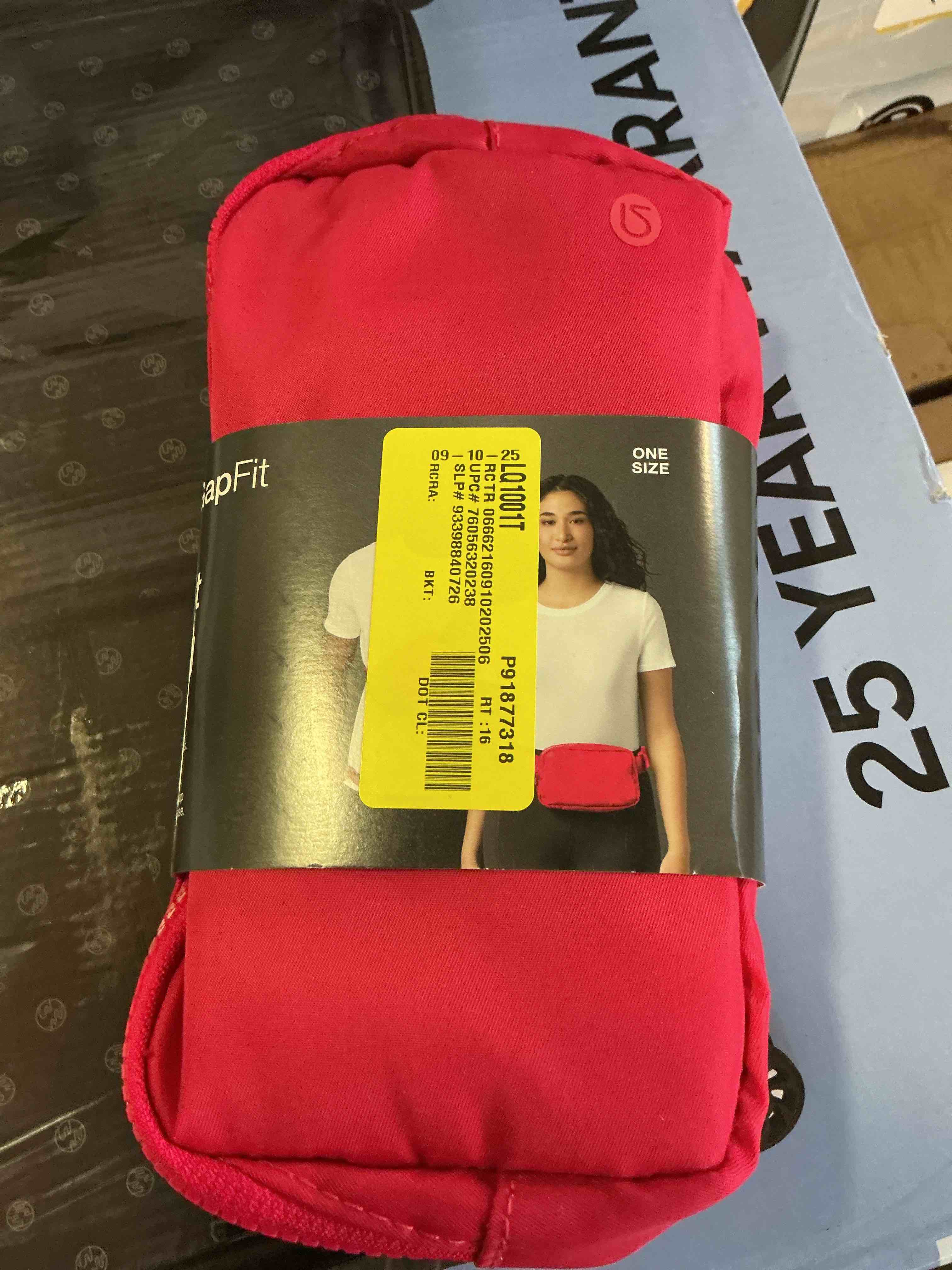 https://s3.amazonaws.com/lotting-images-prod/bidfta/_1758198997903.jpeg
