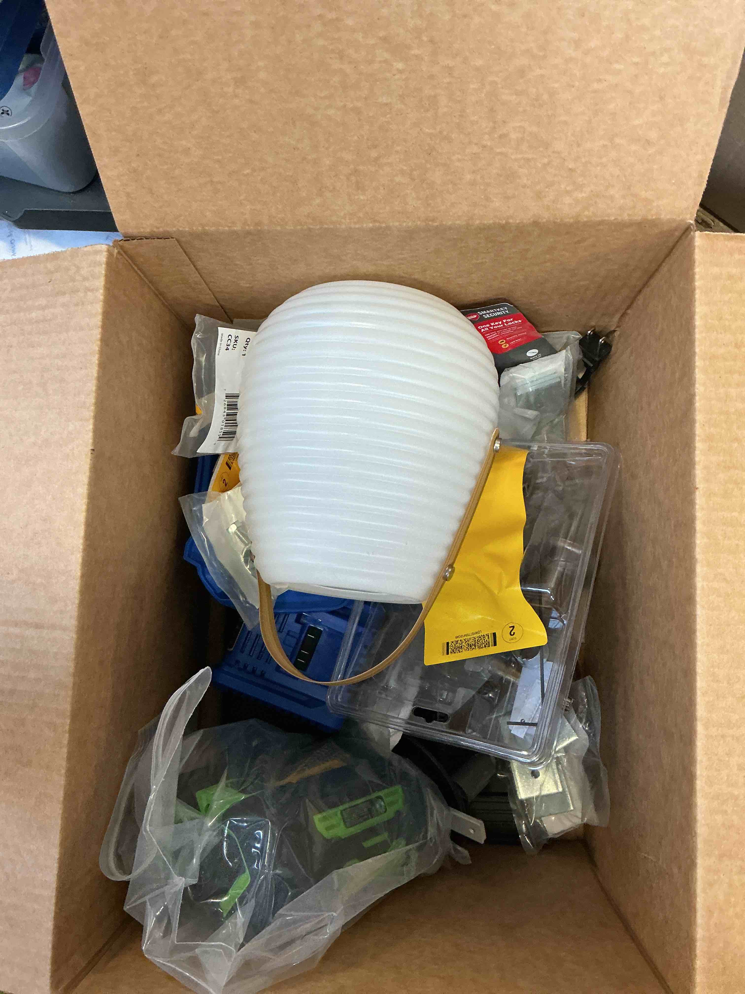 https://s3.amazonaws.com/lotting-images-prod/bidfta/_1758649369572.jpeg